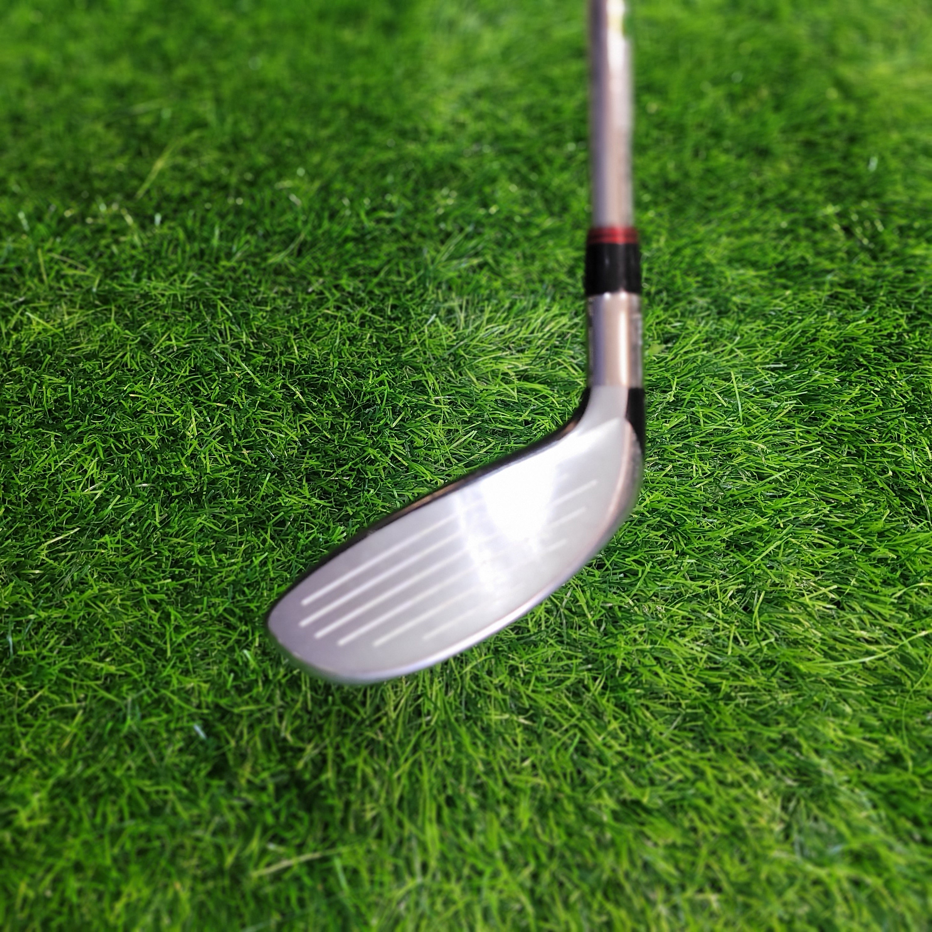 Bridgestone Hybrid / T-S X-DRIVE GR / 2H / 19°/ S