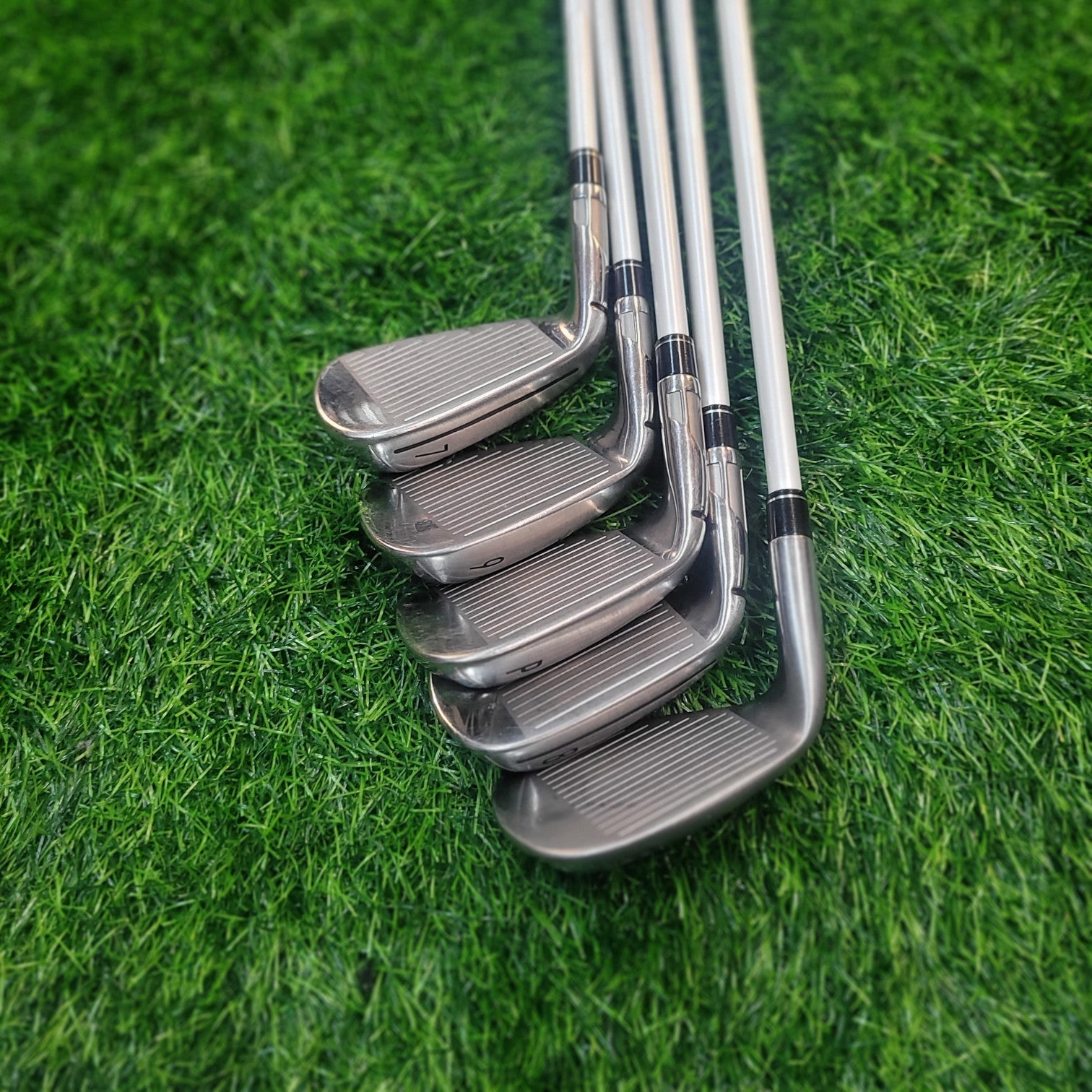 TaylorMade Iron Set / SIM MAX / 5pcs / Women