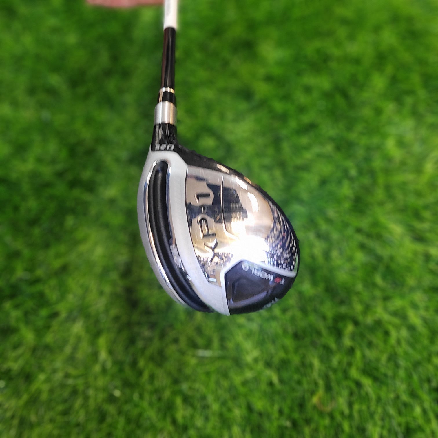 HONMA Hybrid / TW XP-1 / 25.0° / R