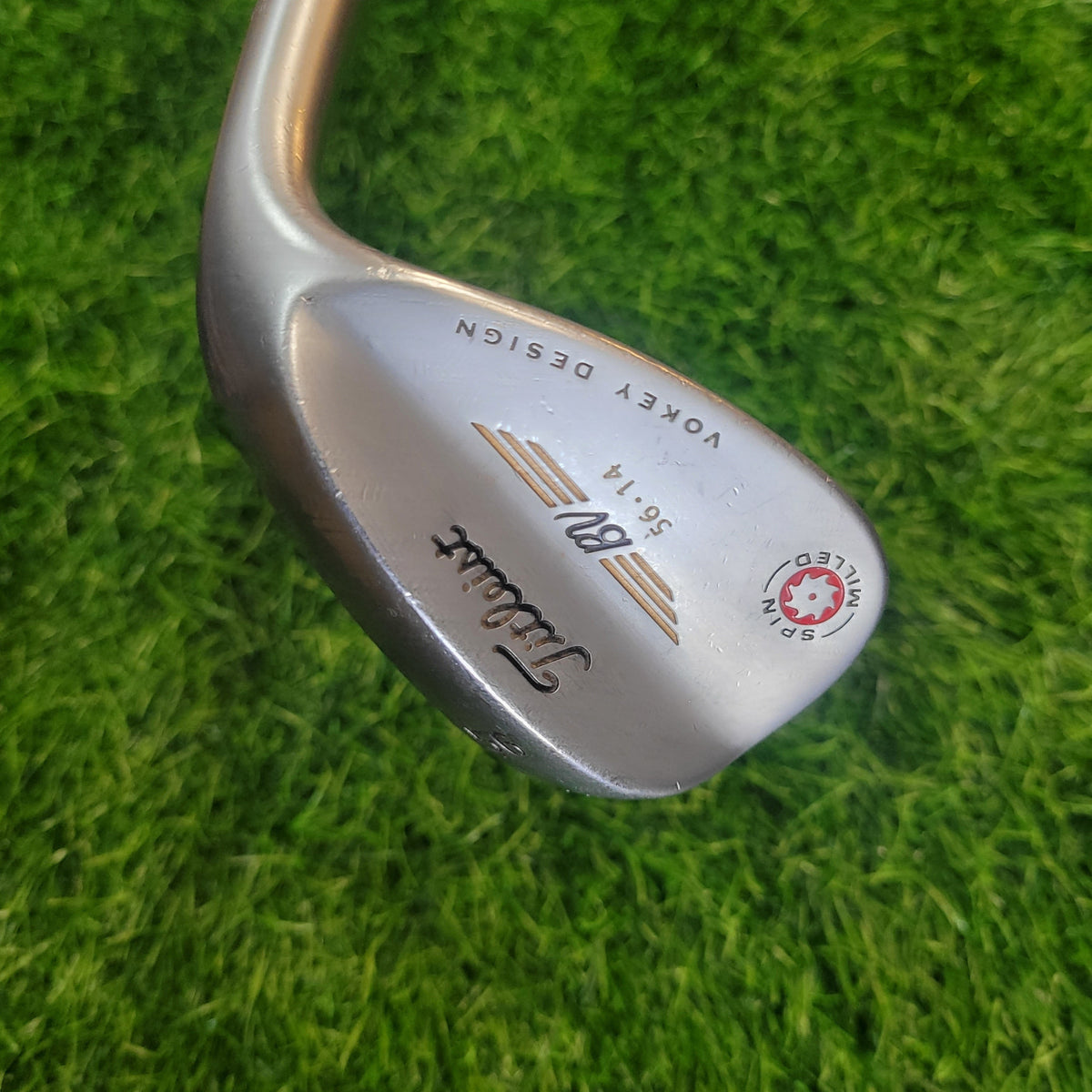 Titleist Wedge / Vokey spin milled / 56.0