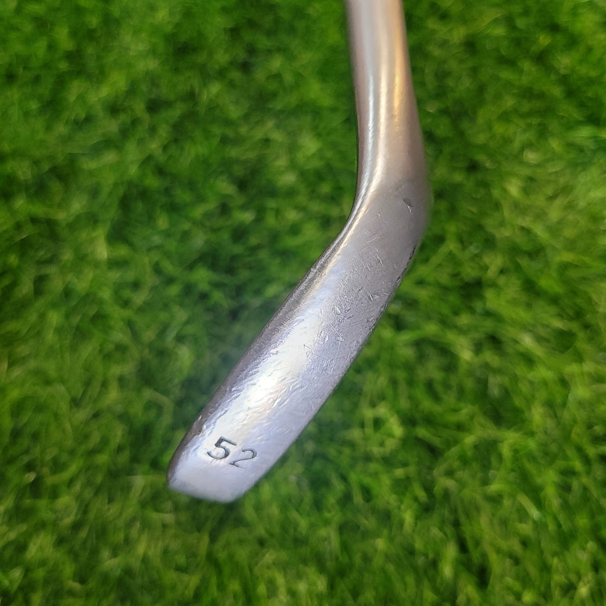 Titleist Wedge / Vokey spin milled / 52.0