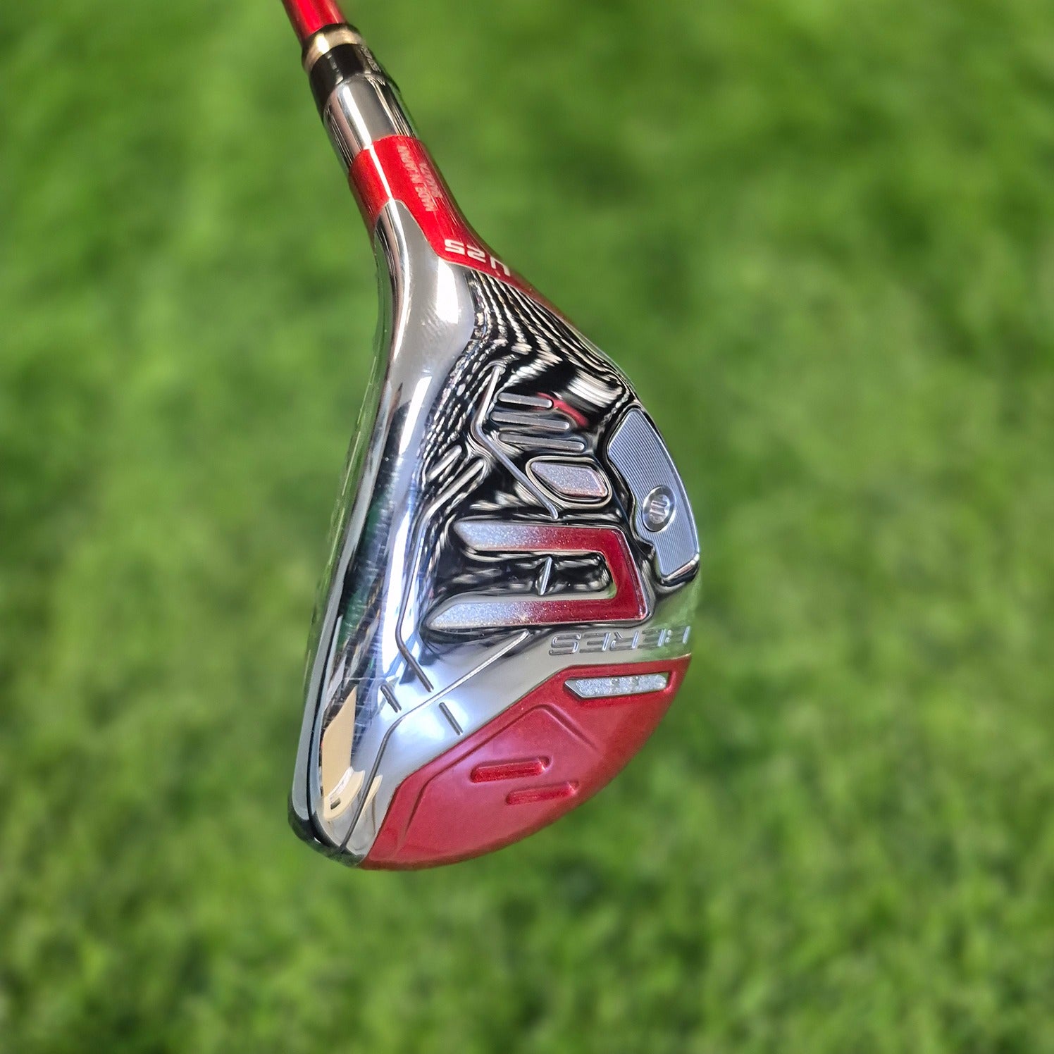 HONMA Hybrid / BERES 09 LA / 5H (25.0) / Women (Like New)