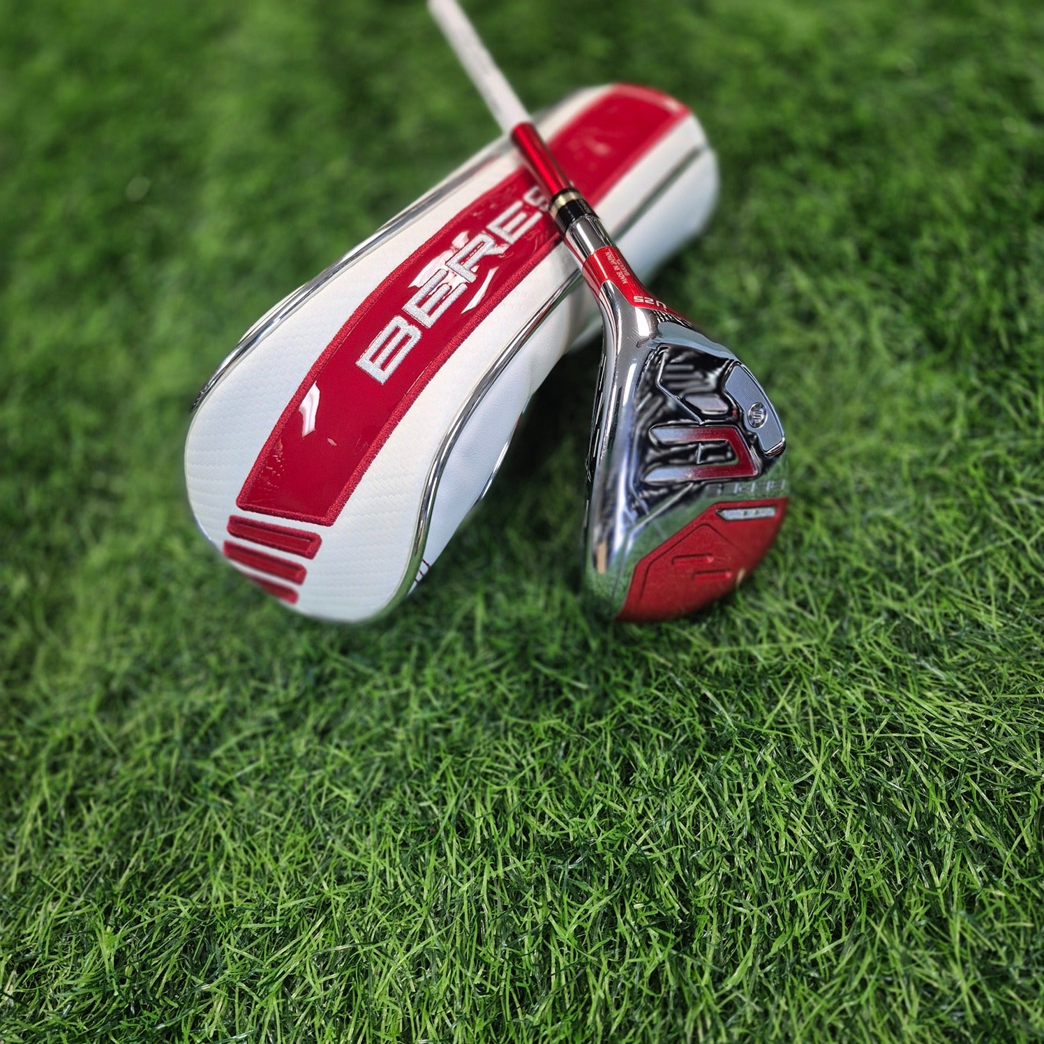 HONMA Hybrid / BERES 09 LA / 5H (25.0) / Women (Like New)