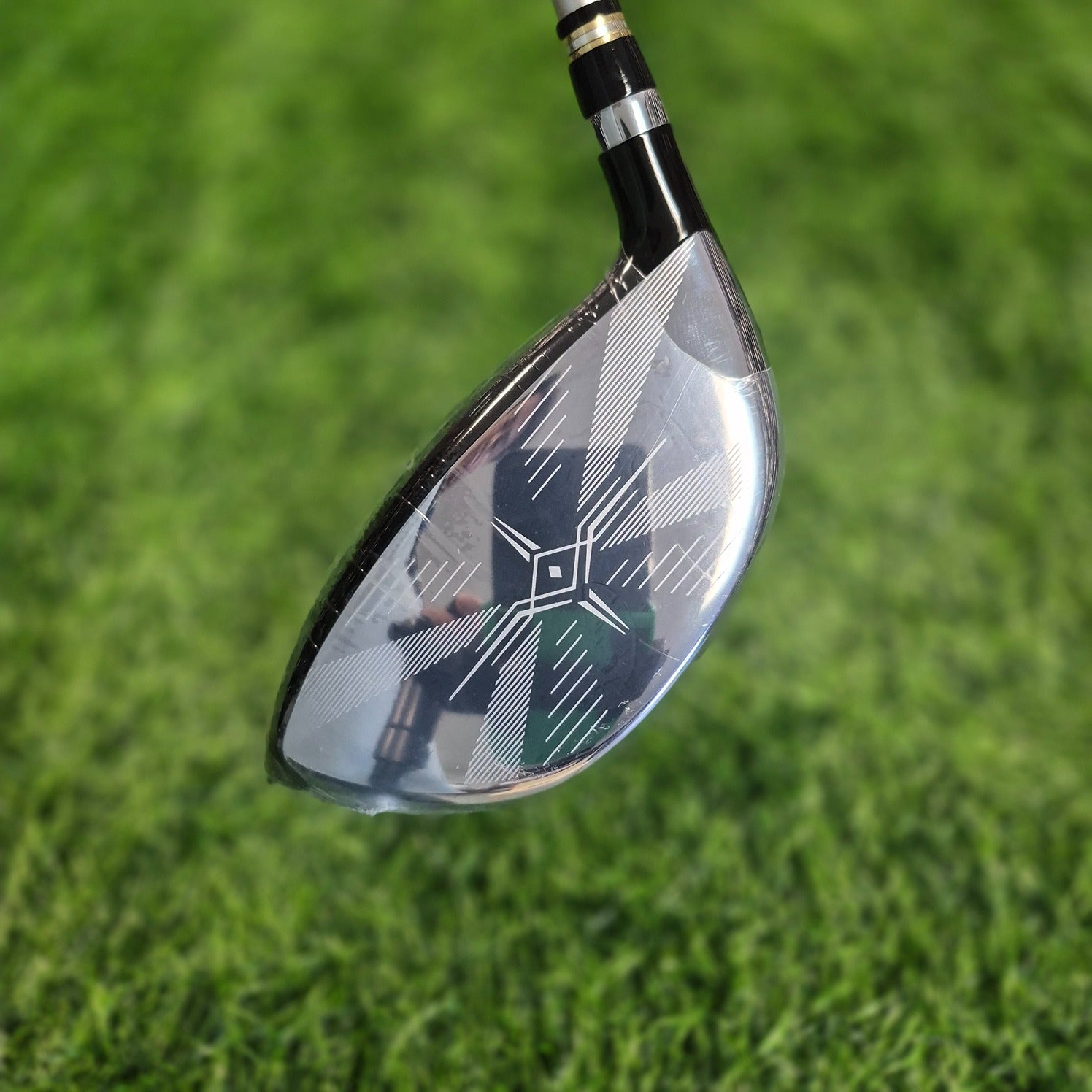 HONMA Driver / BERES 09 / 10.5 / R (Brand New)