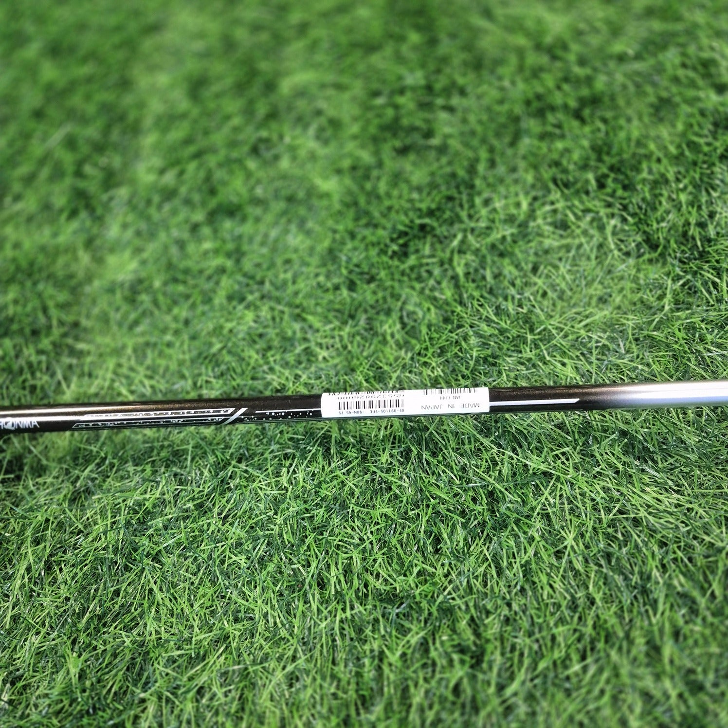 HONMA Driver / BERES 09 / 10.5 / R (Brand New)