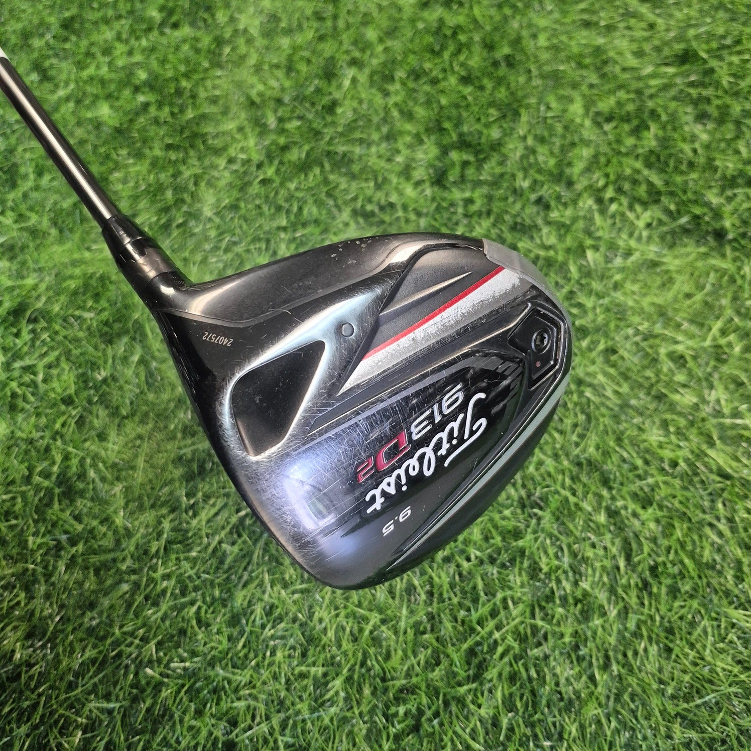 Titleist Driver / 913 D2 / 9.5° / S