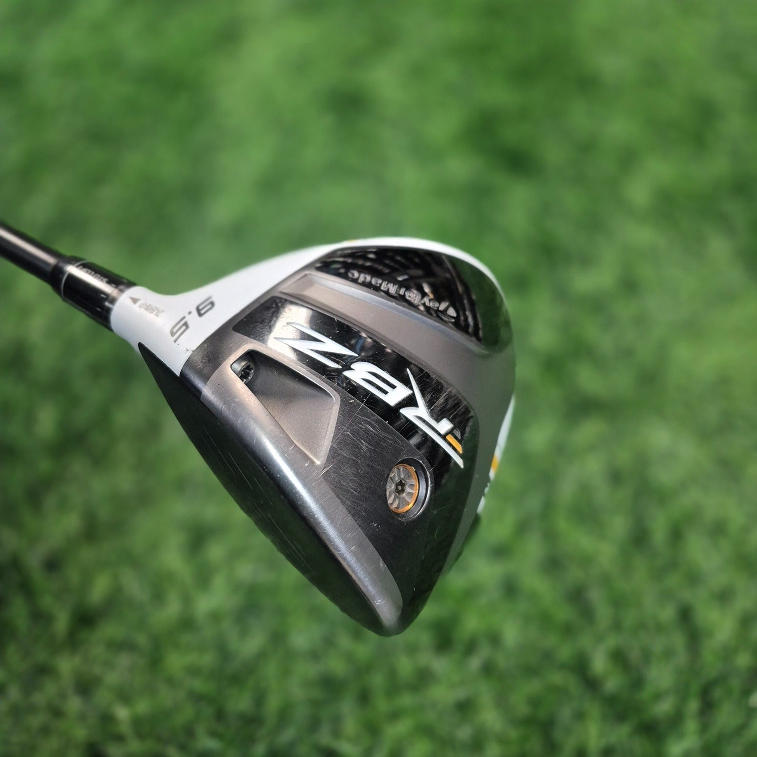 TaylorMade Driver / RBZ / 9.5 / R