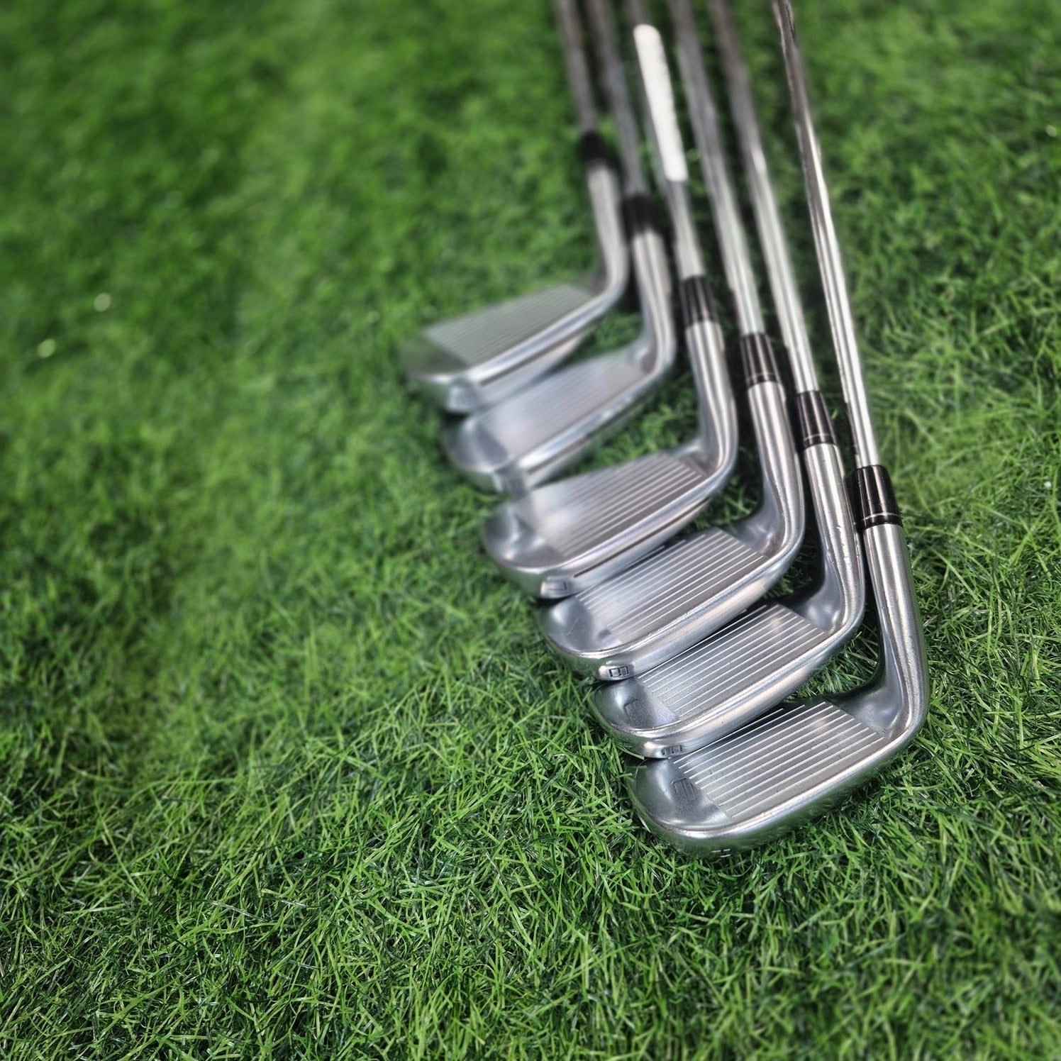 TaylorMade Iron Set / P790 / 6pcs / S