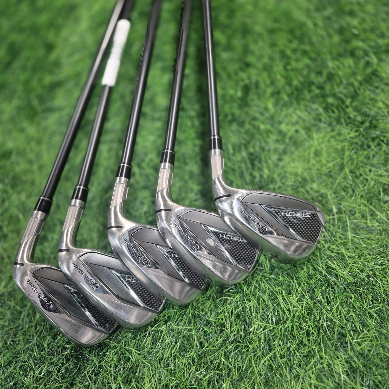 TaylorMade Iron Set / Stealth / 5pcs / R