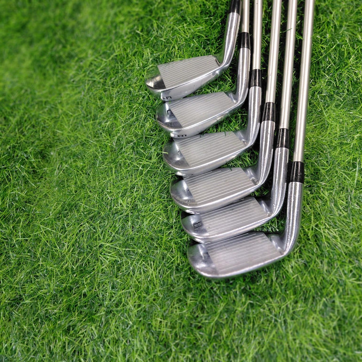 Bridgestone Iron Set / TOUR B JGR HF2 / 6pcs / R