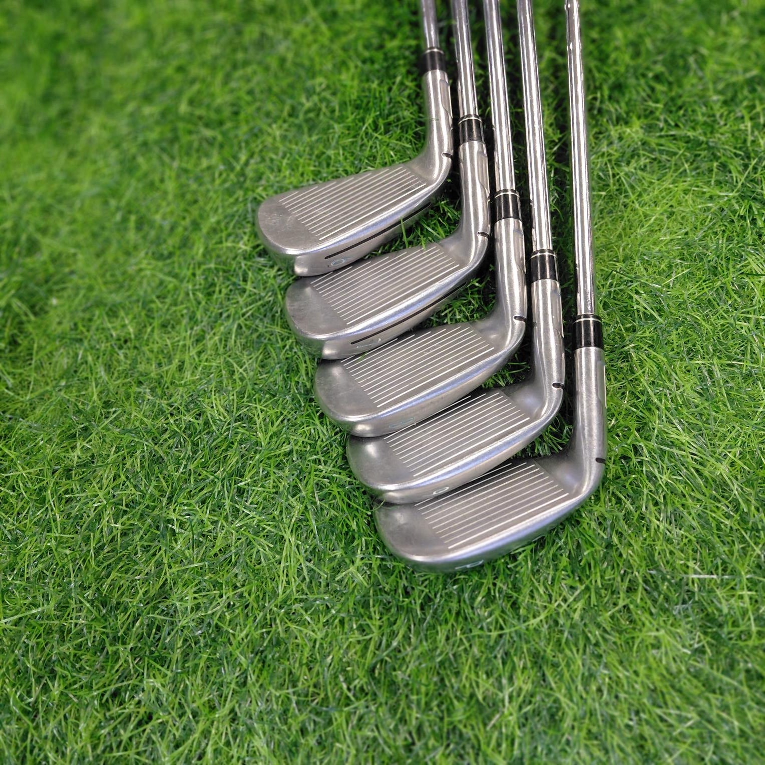 TaylorMade Iron Set / M5 / S / 5pcs