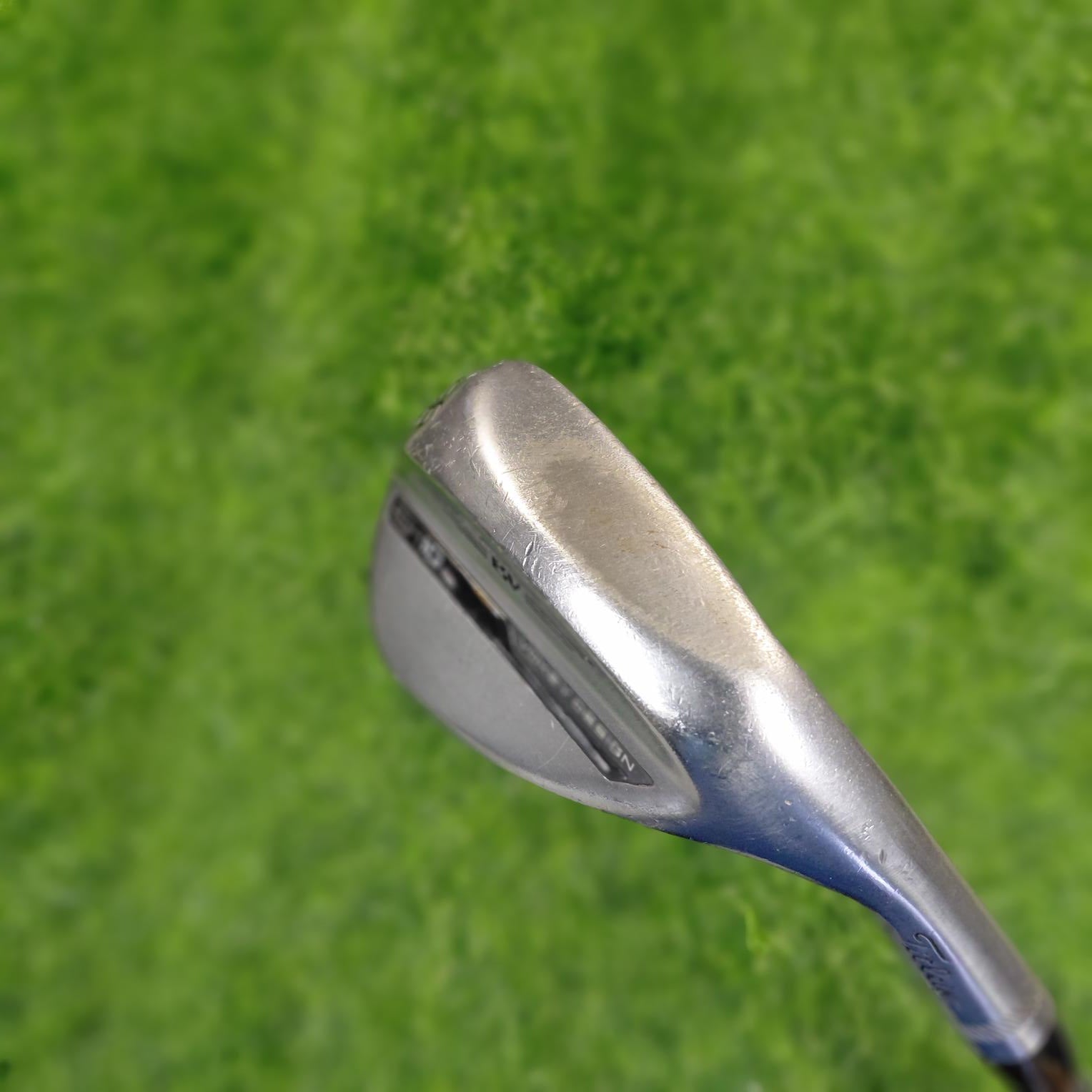 Titleist Wedge / Vokey SM10 / 56.0 / S