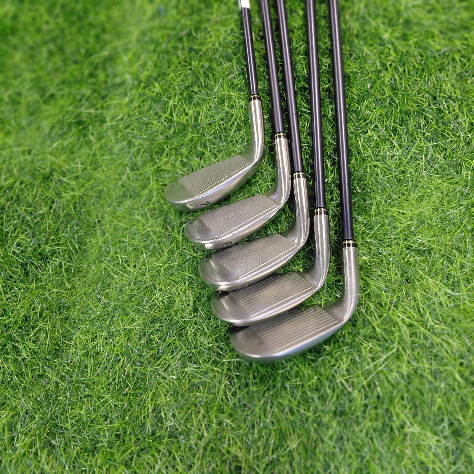 PRGR Iron Set / M30 / 5pcs / Women