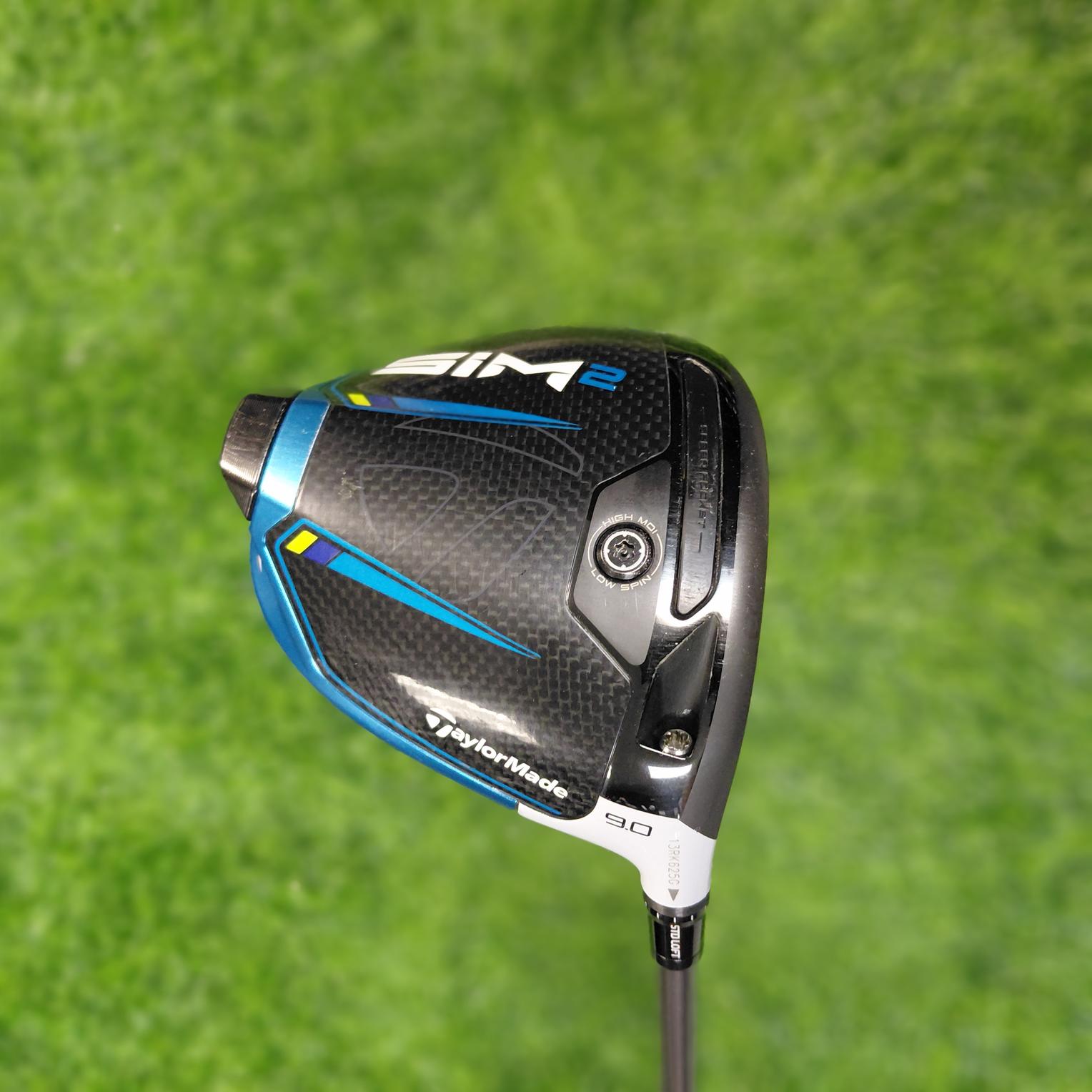 TaylorMade Driver / SIM2 / 9.0 / R