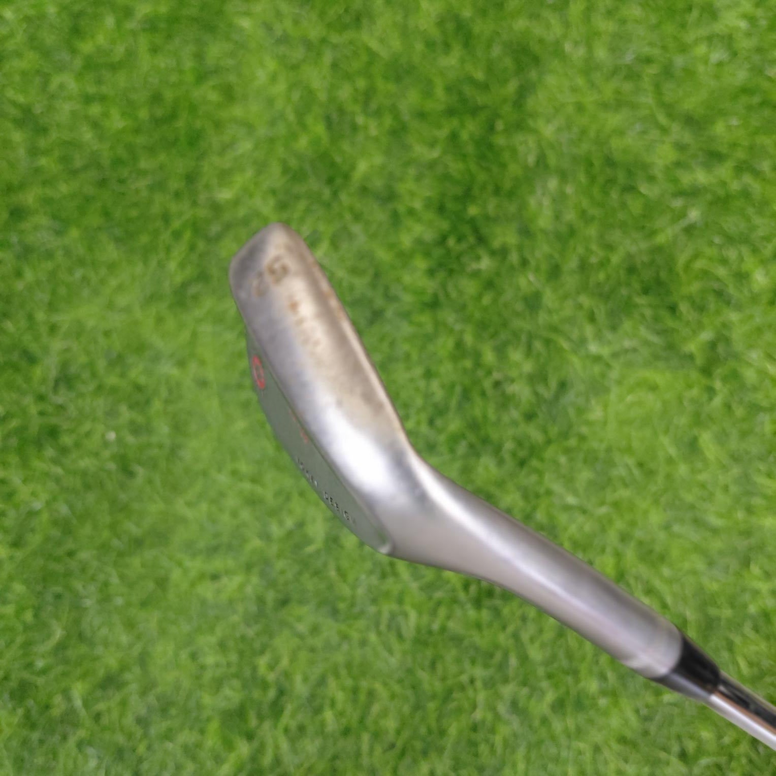 Titleist Wedge / Vokey spin milled / 52.0