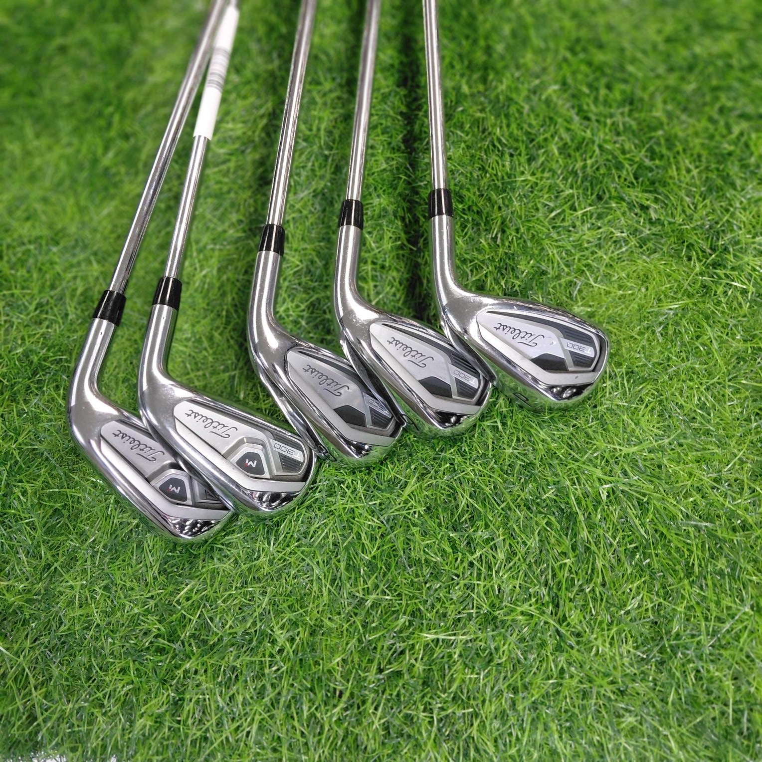 Titleist Iron Set / T300 / 5pcs / S