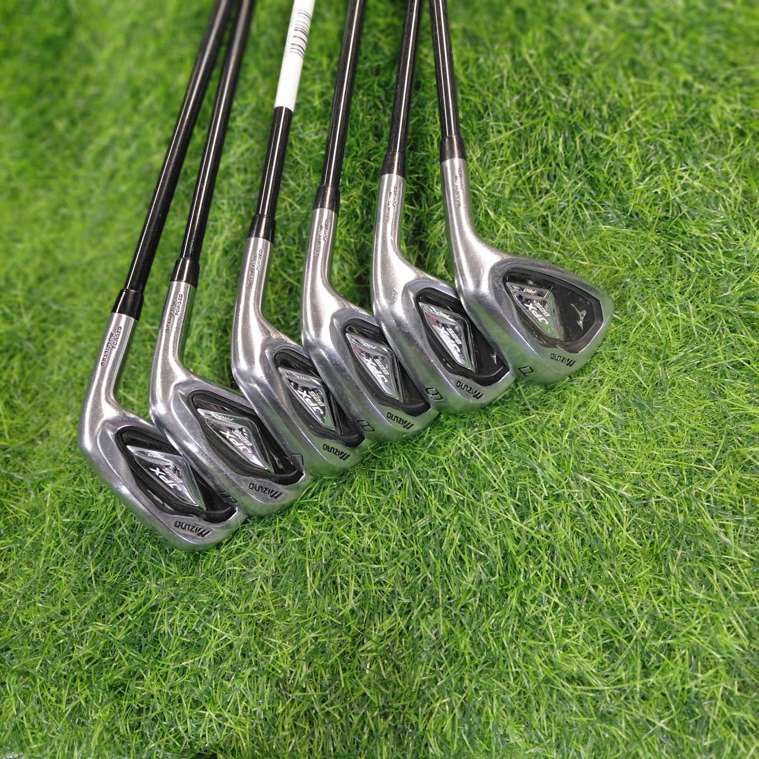 Mizuno Iron Set / JPX825 / 6pcs / R