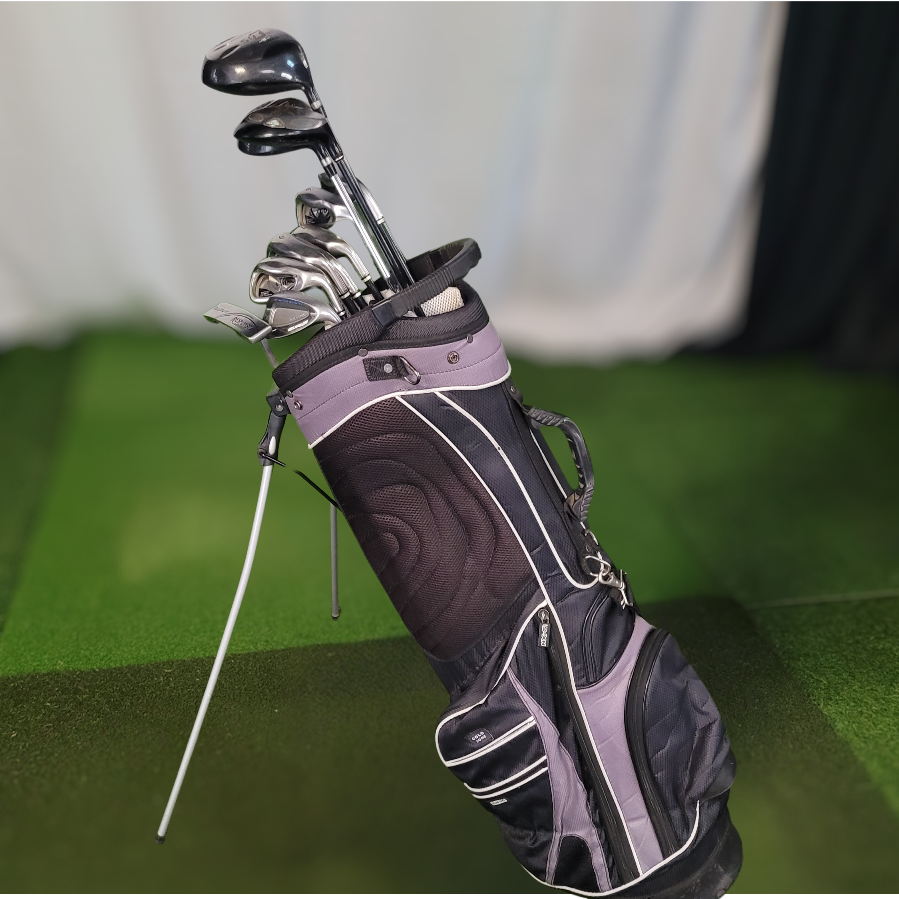 HONMA Full Set / XXIO Iron Set / 11pcs / R