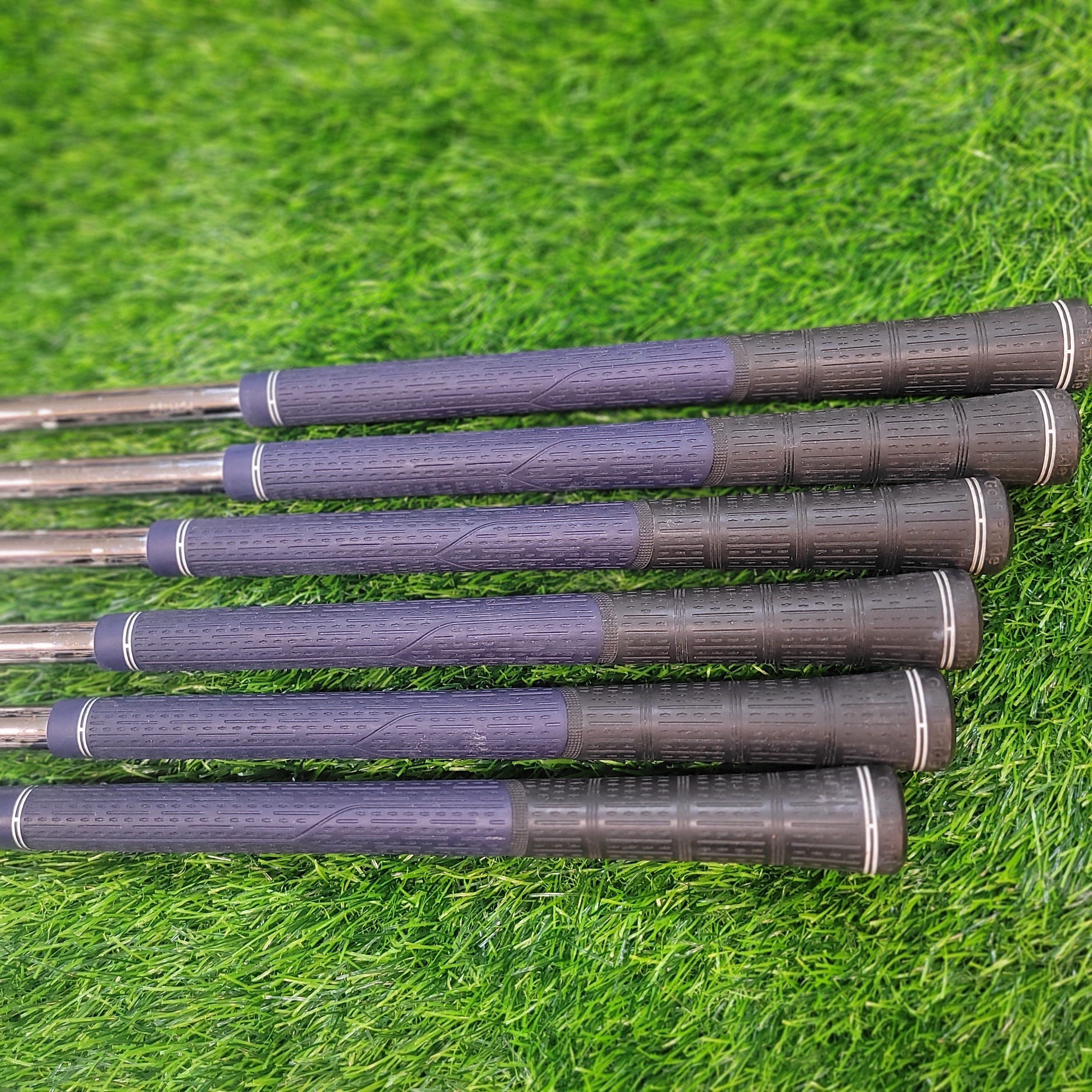 Bridgestone Iron Set / Tourstage ViQ / 6S / S200
