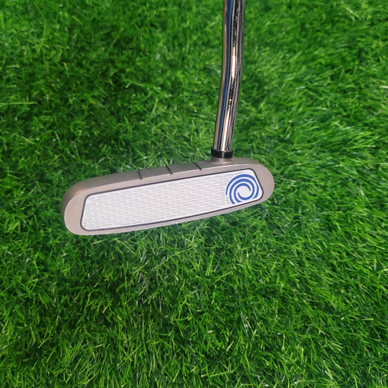 Odyssey Putter / WHITE HOT ROSSIE / 33"