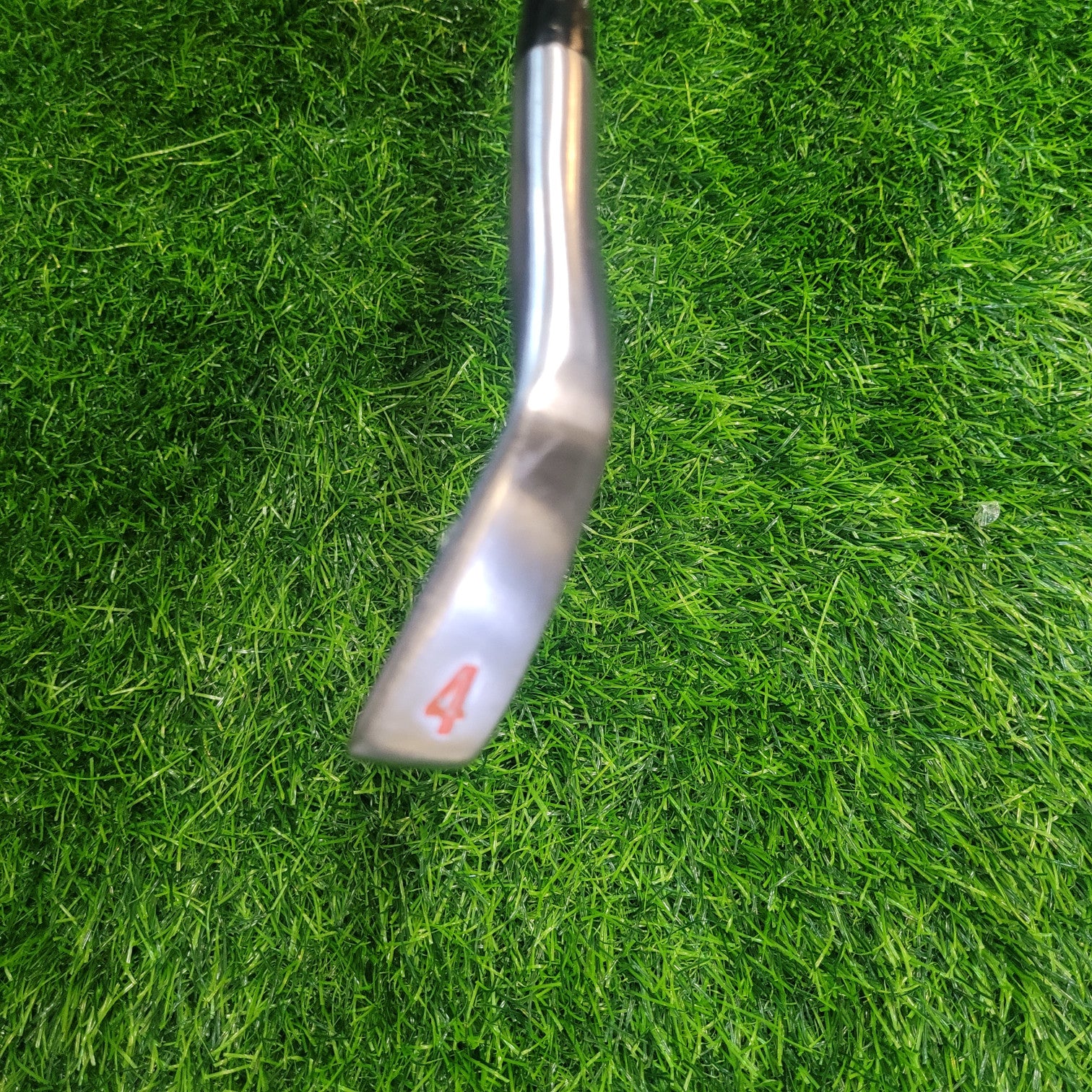 Titleist Hybrid /  712U  / 4H /  S200
