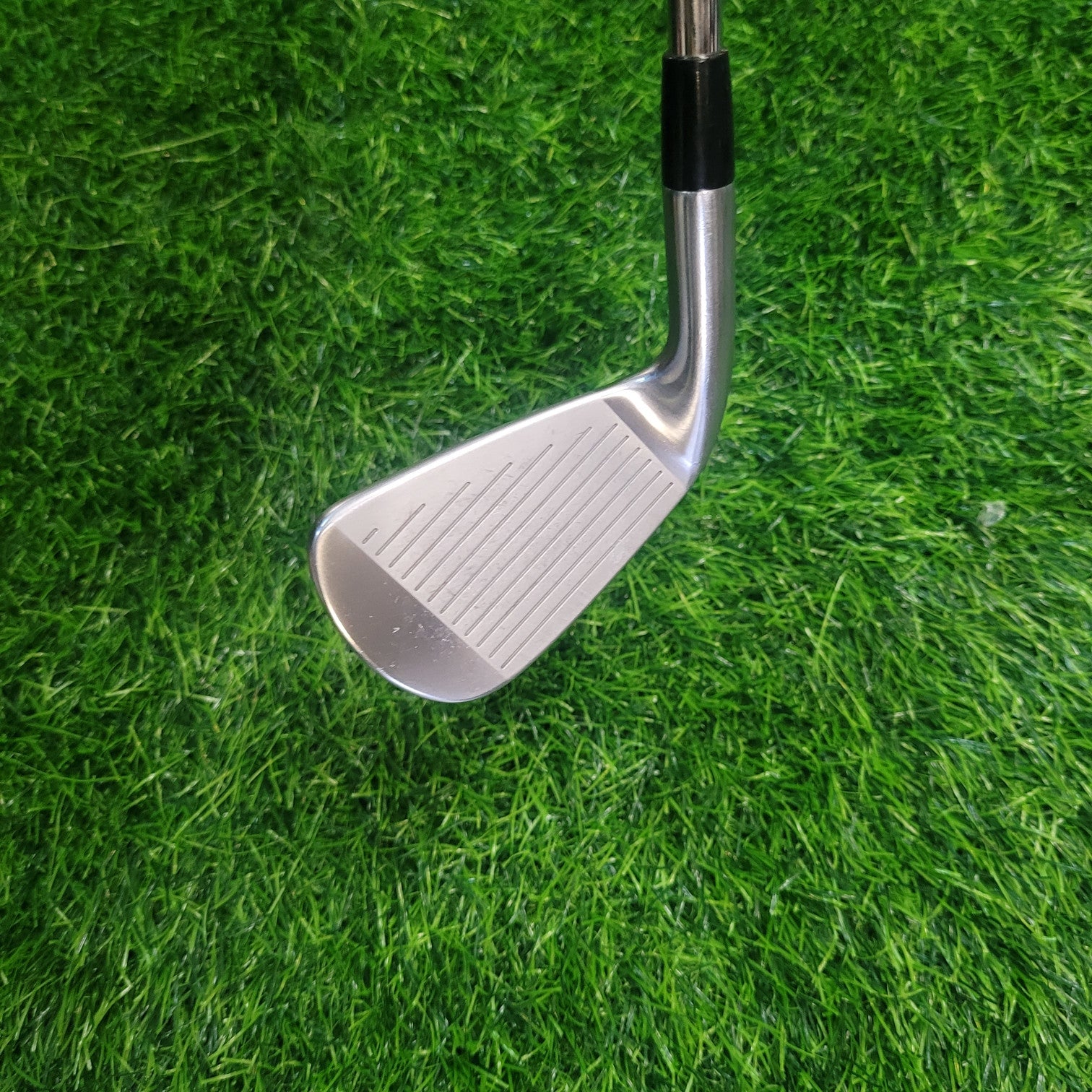 Titleist Hybrid /  712U  / 4H /  S200