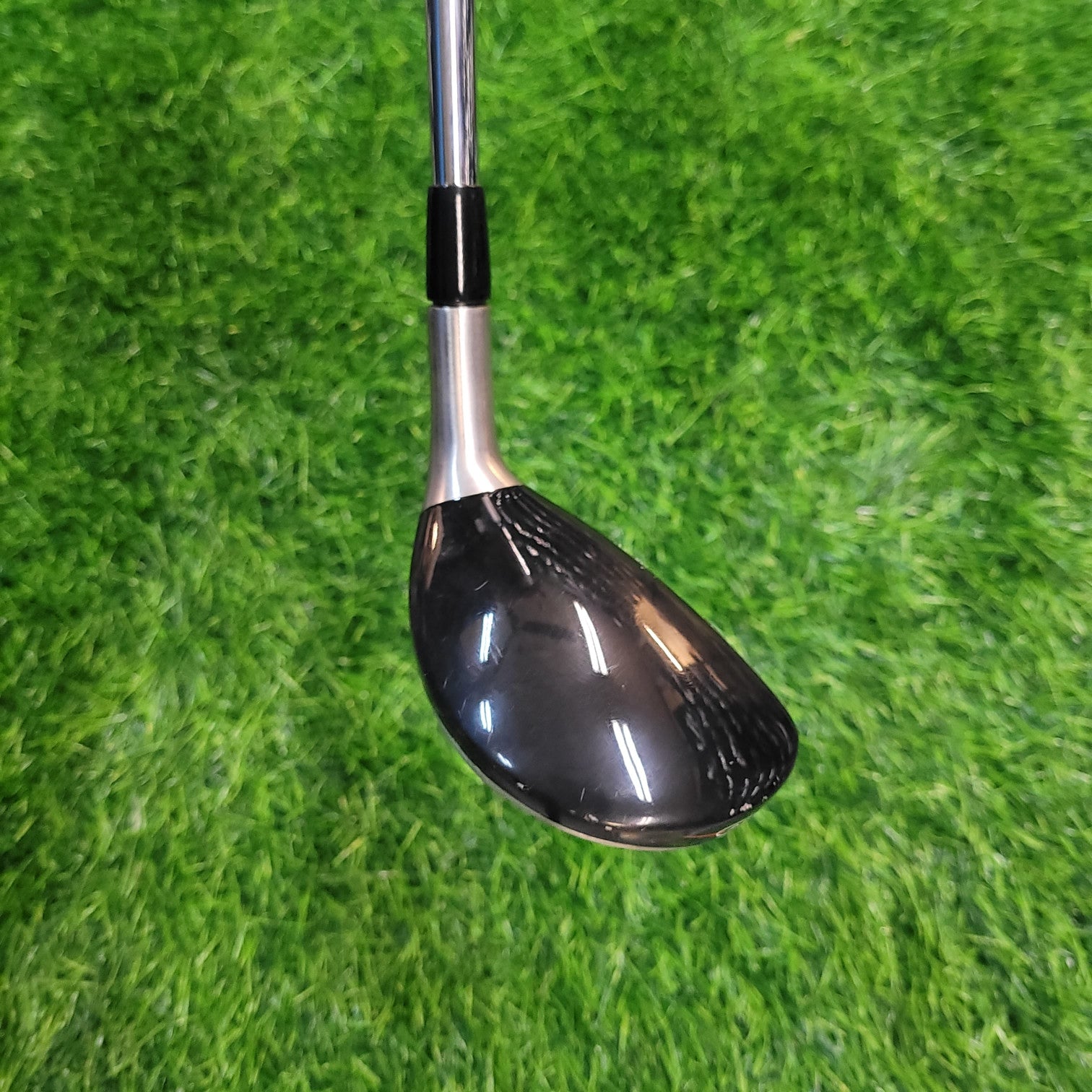 Titleist  Hybrid / 585 H / 4H / 21.0 / S(R)