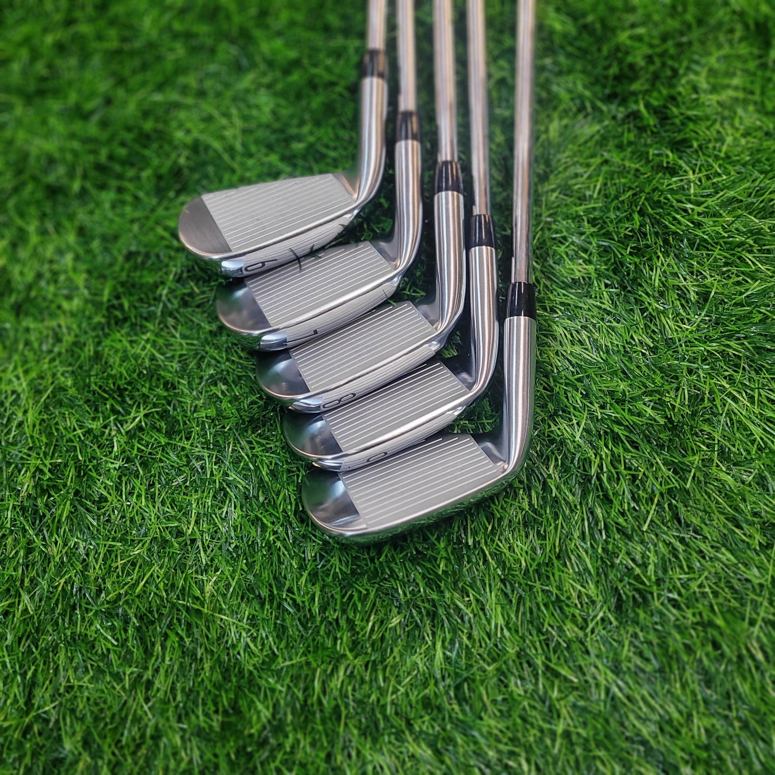Titleist Iron Set / T200 /  5pcs / S