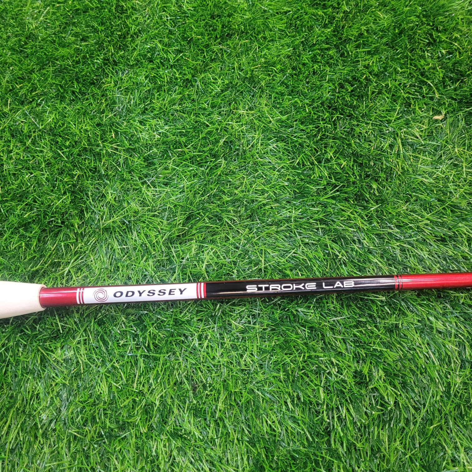 Odyssey Putter / White Hot OG 7CH / 33"