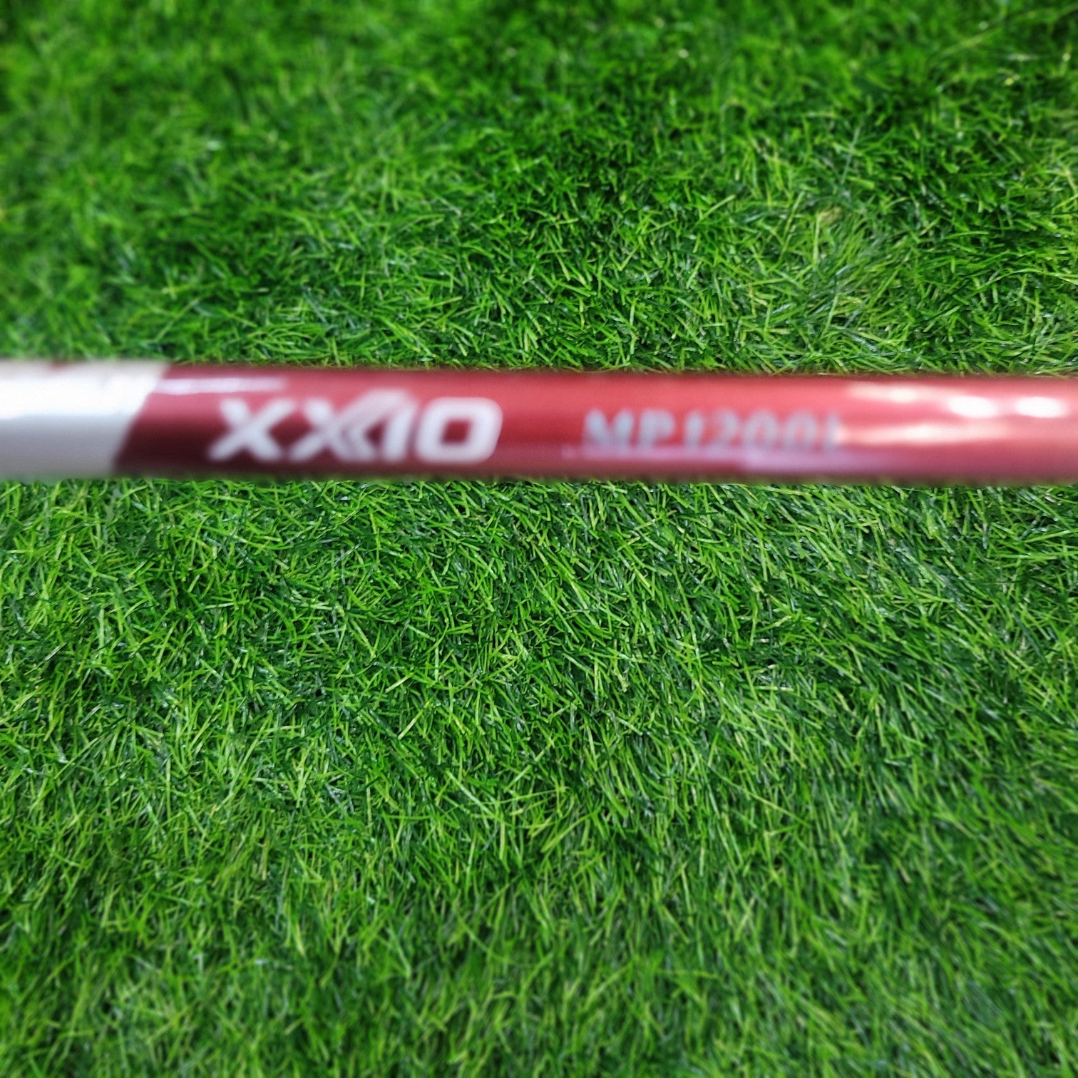 XXIO Iron Set / XXIO 12 (Red) / 5pcs / Women / L (New)