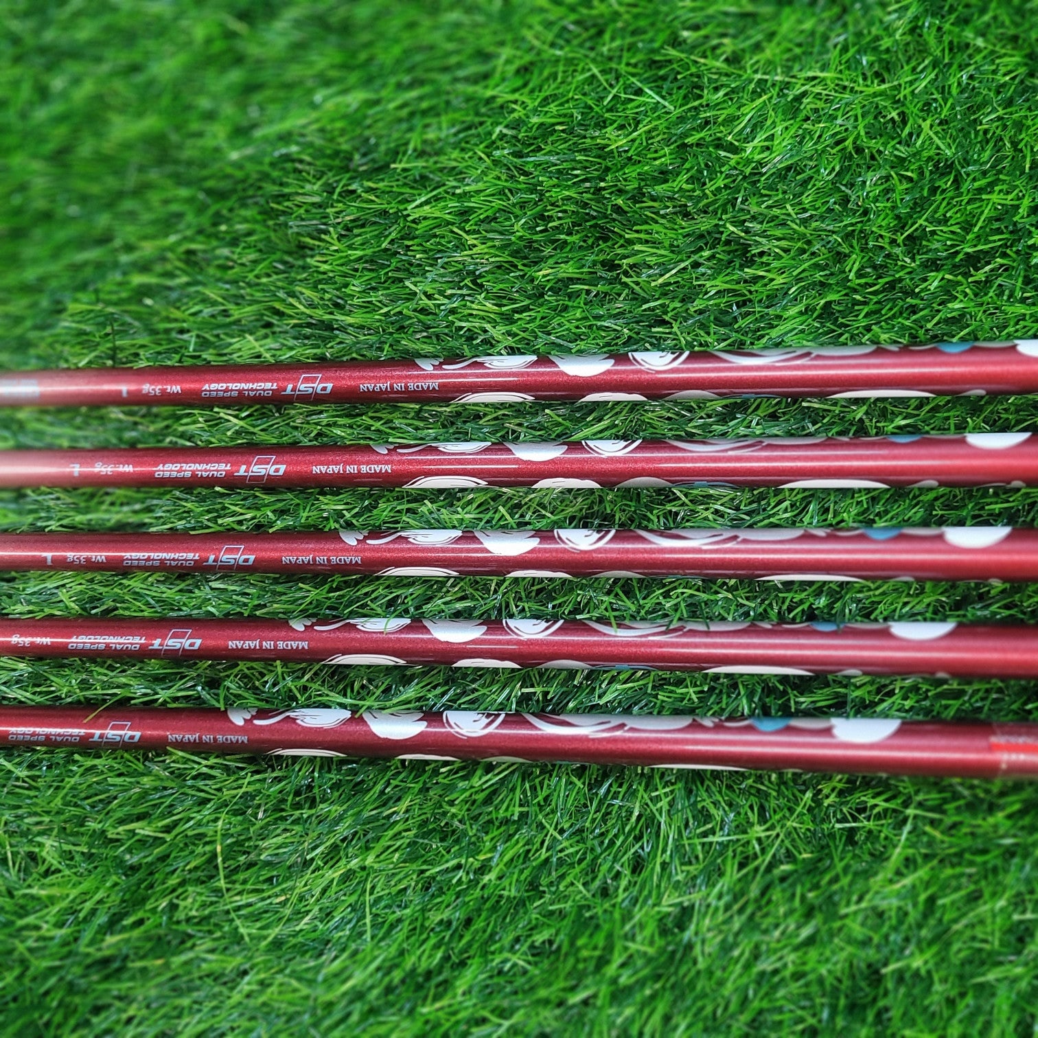 XXIO Iron Set / XXIO 12 (Red) / 5pcs / Women / L (New)