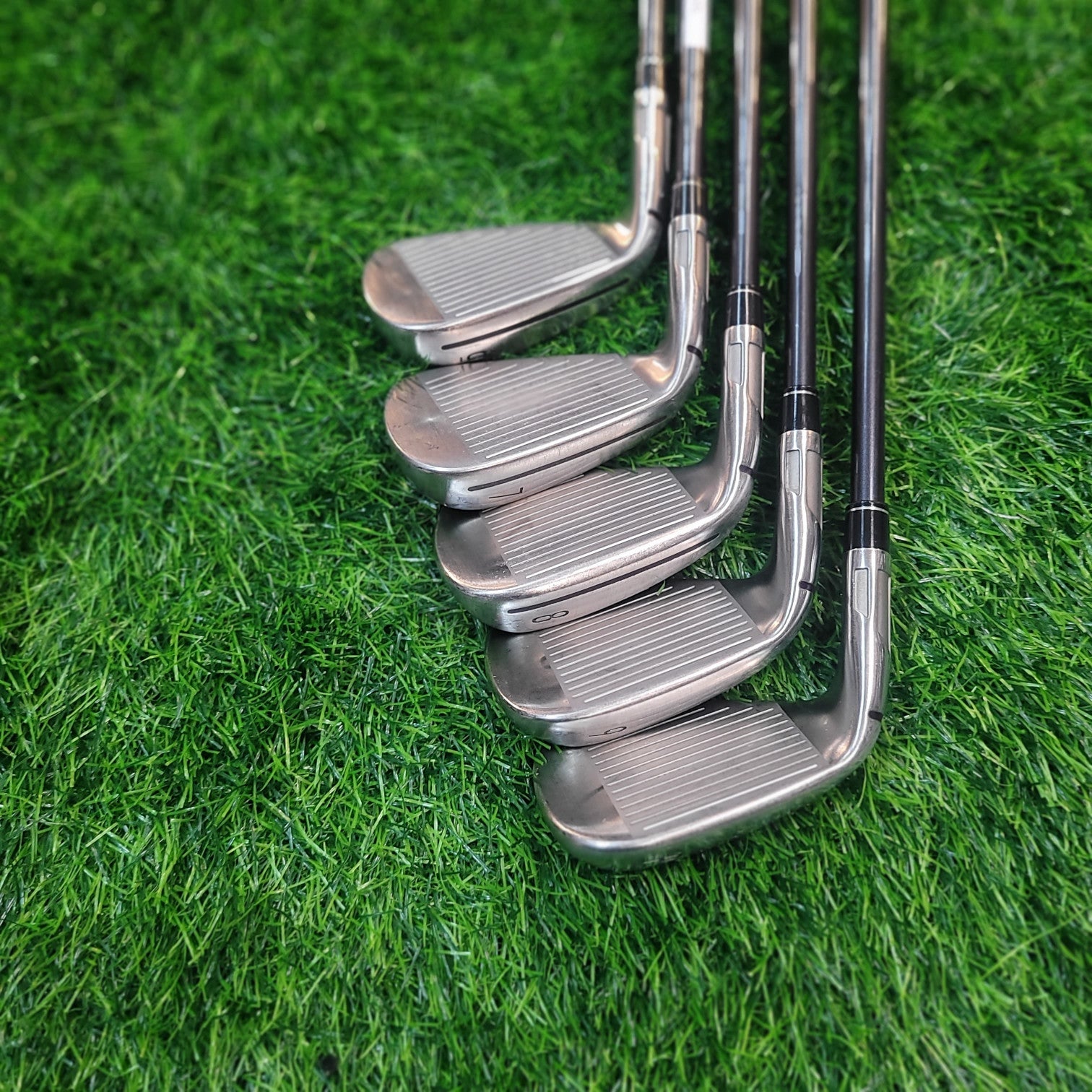 TaylorMade Iron Set / STEALTH / 5pcs / R