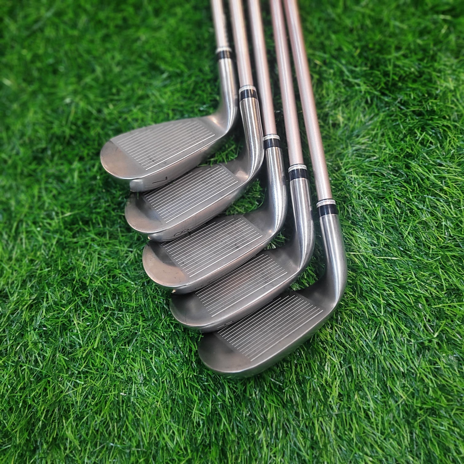 XXIO Iron Set / XXIO 11(Red) / 5pcs / L