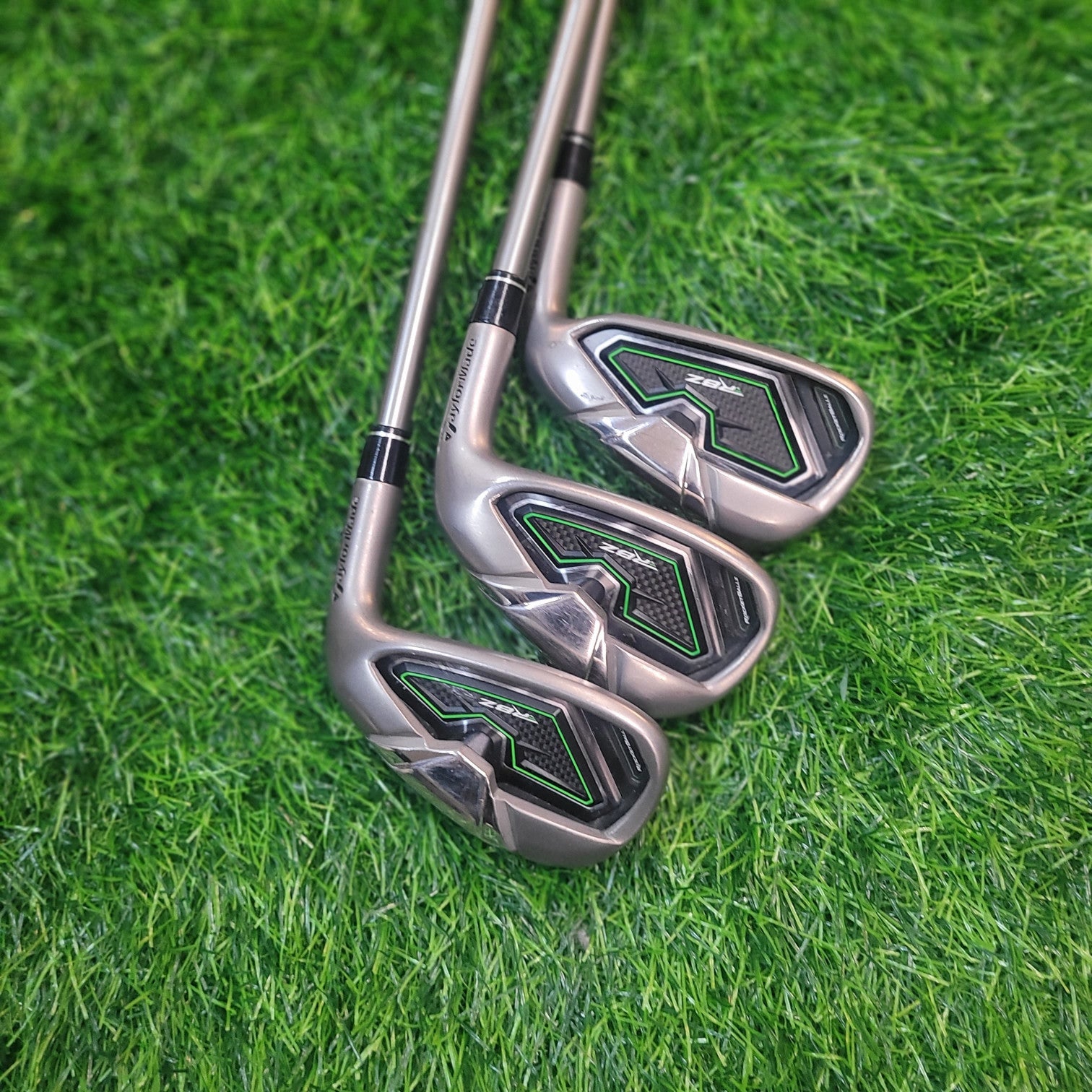 TayhlorMade Iron Set / RBZ / 7pcs / Women / L