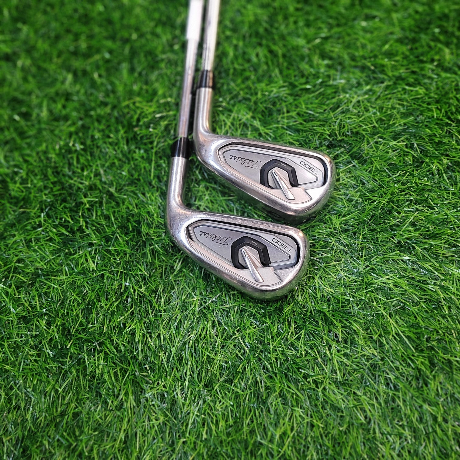 Titleist Iron Set /  T300 / 5pcs / S
