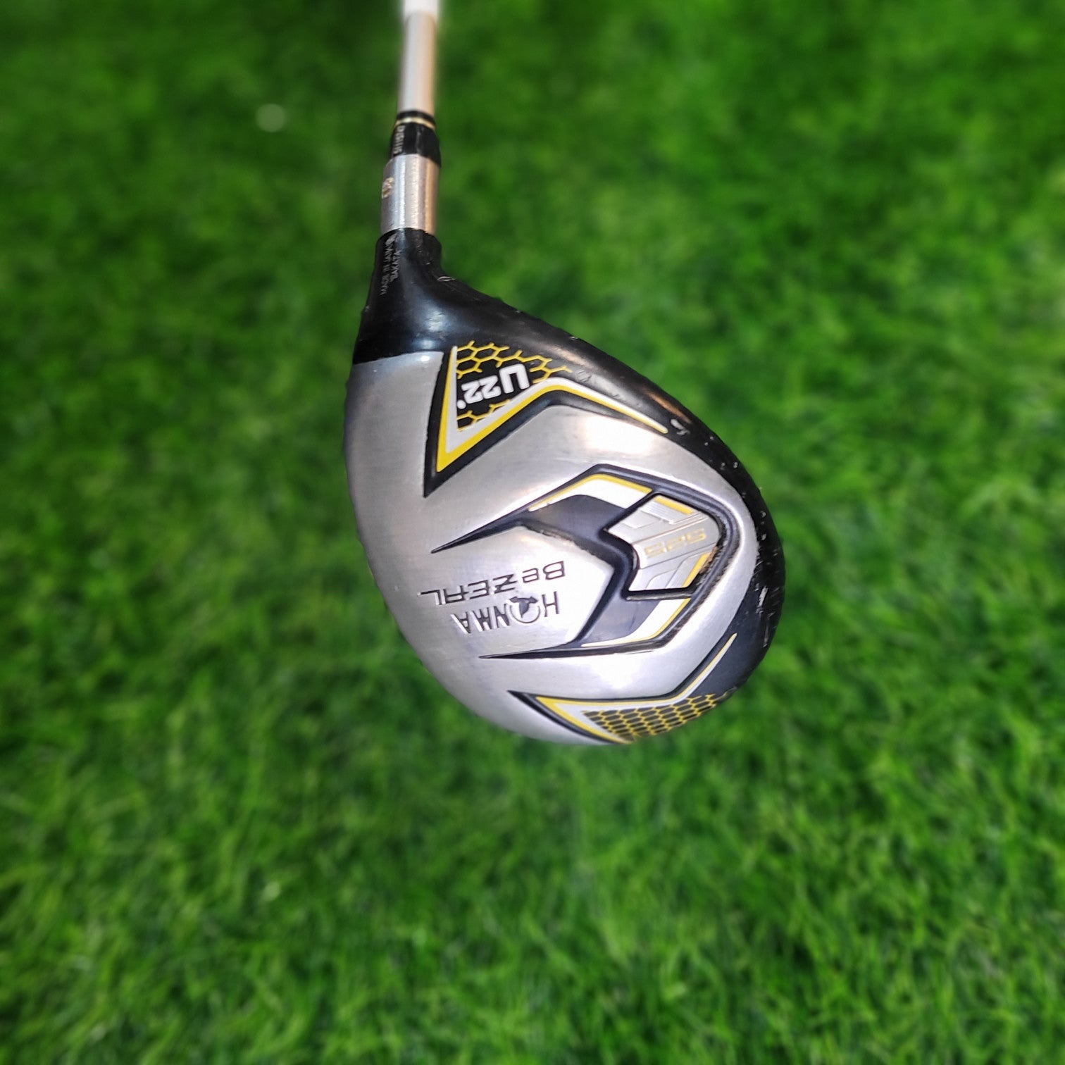 Honma Hybrid / BeZEAL / 4H / 22.0 / R