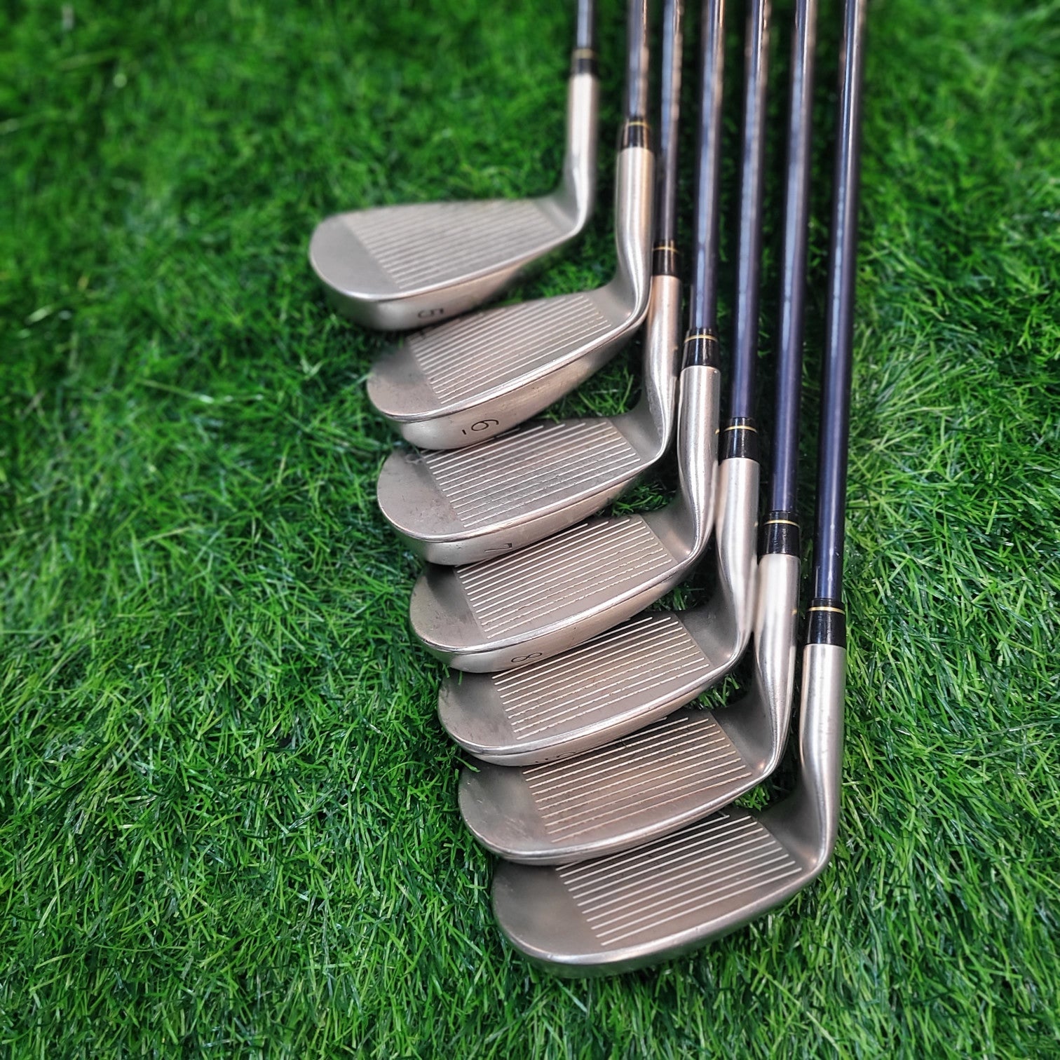 Taylormade Full Set / Mizuno iron Set / 11pcs / Women