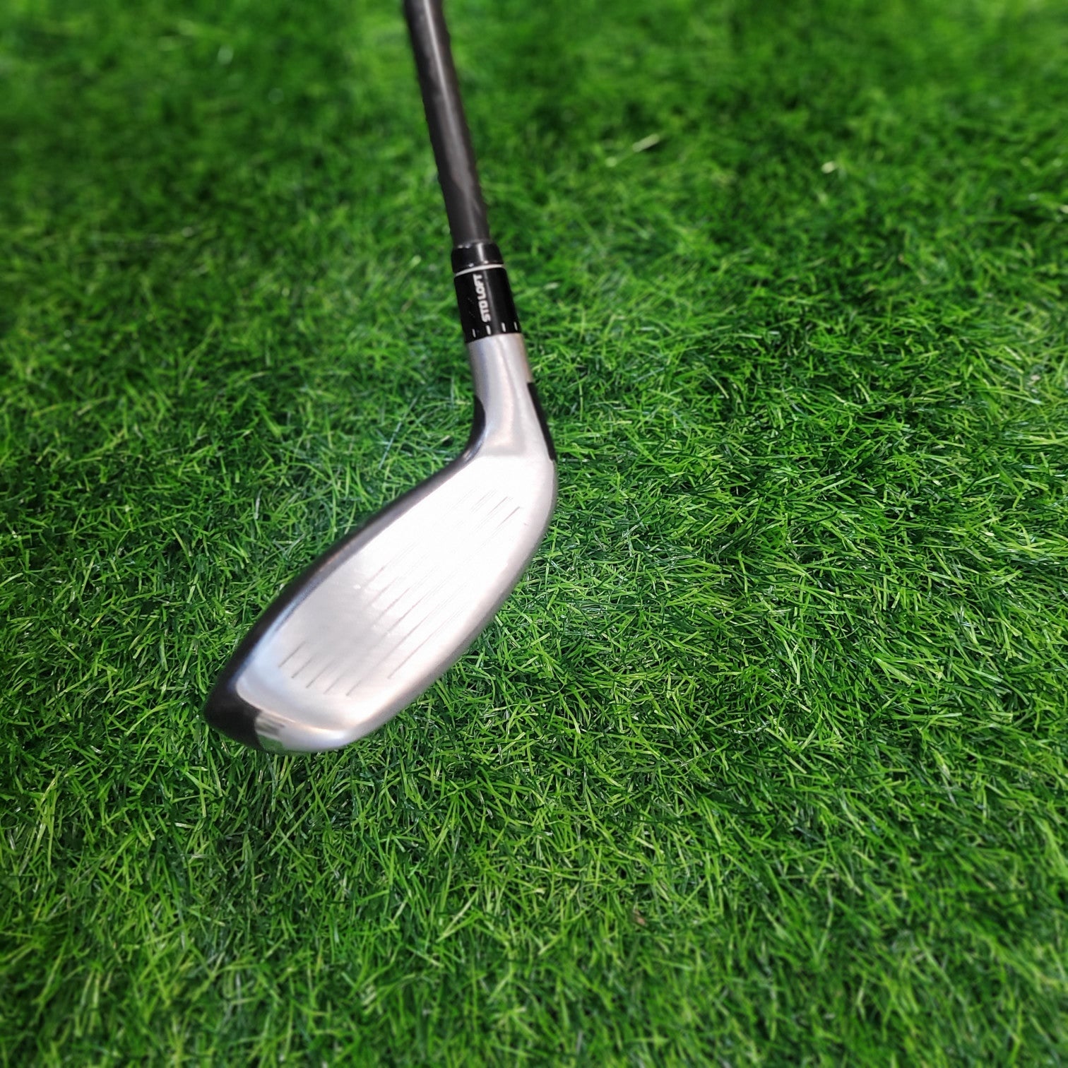 TaylorMade Hybrid / SLDR / 2H / 17.0 / R