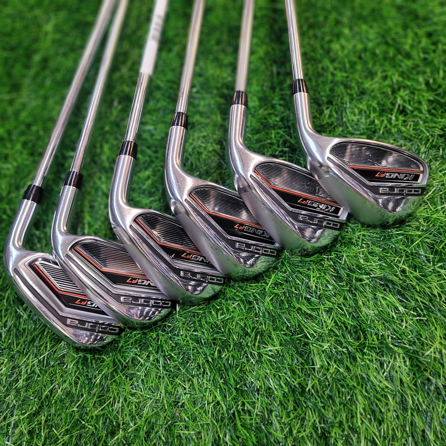 COBRA Iron Set / KING F7 / 6 pcs / R