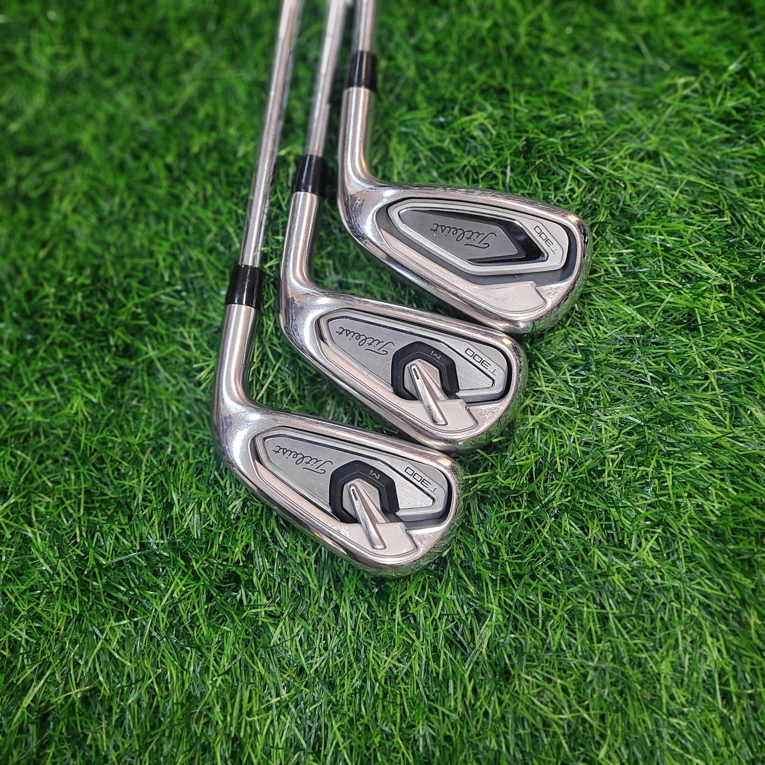 Titleist Iron Set / T300 / 6pcs / S