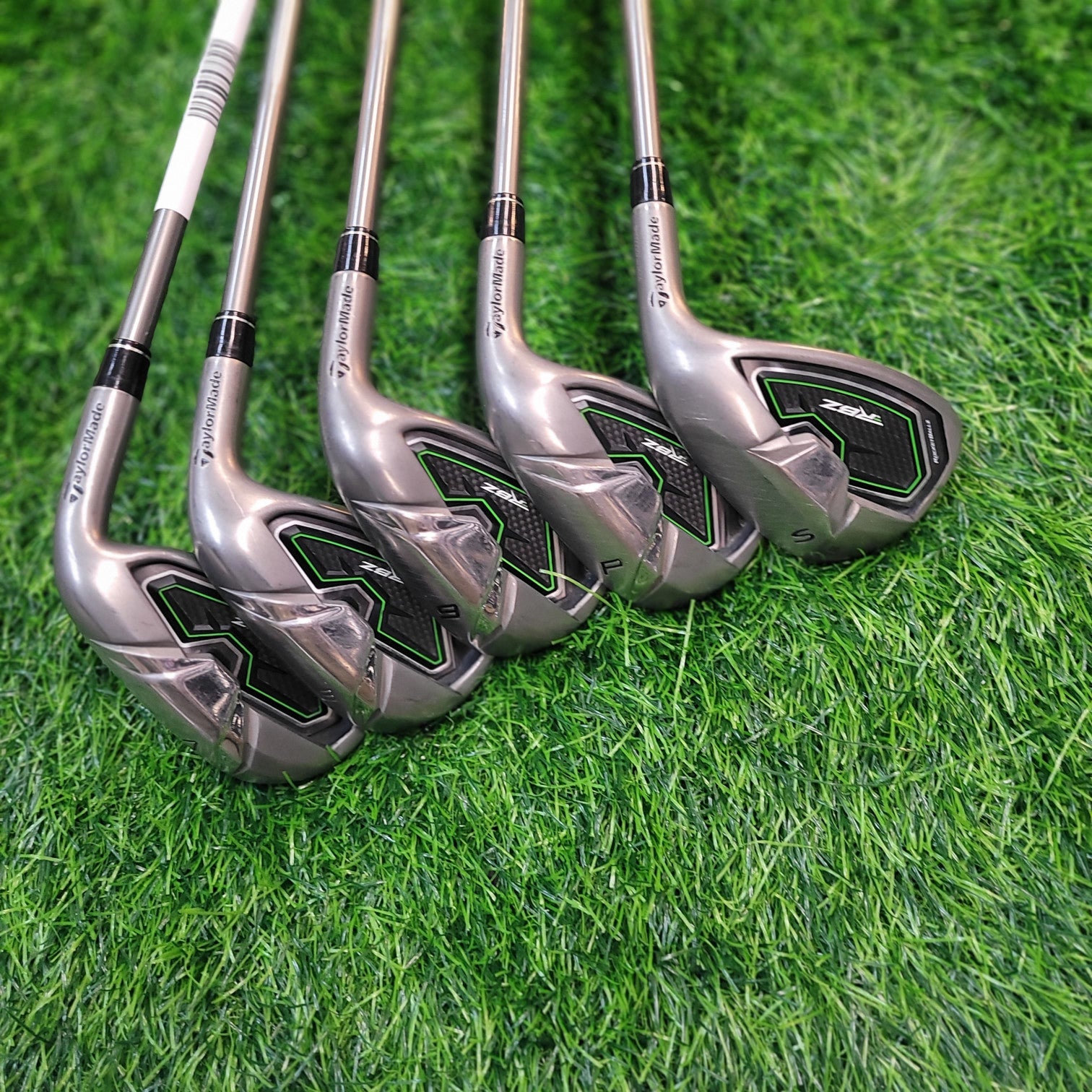 TaylorMade Iron Set / RBZ / 5 pcs / Women / L