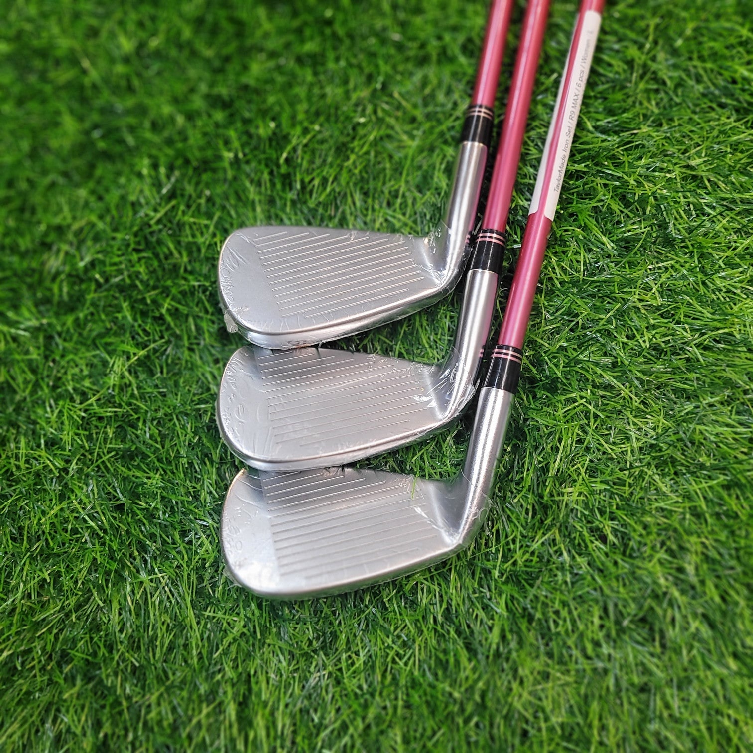 TaylorMade Iron Set / R9 MAX / 6 pcs / Women