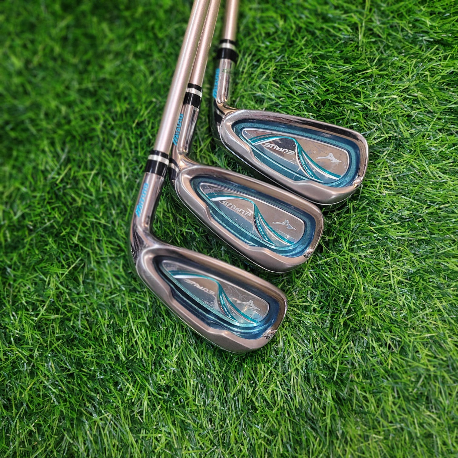 Mizuno Iron Set / EURUS Blue / 5 pcs / Women / L
