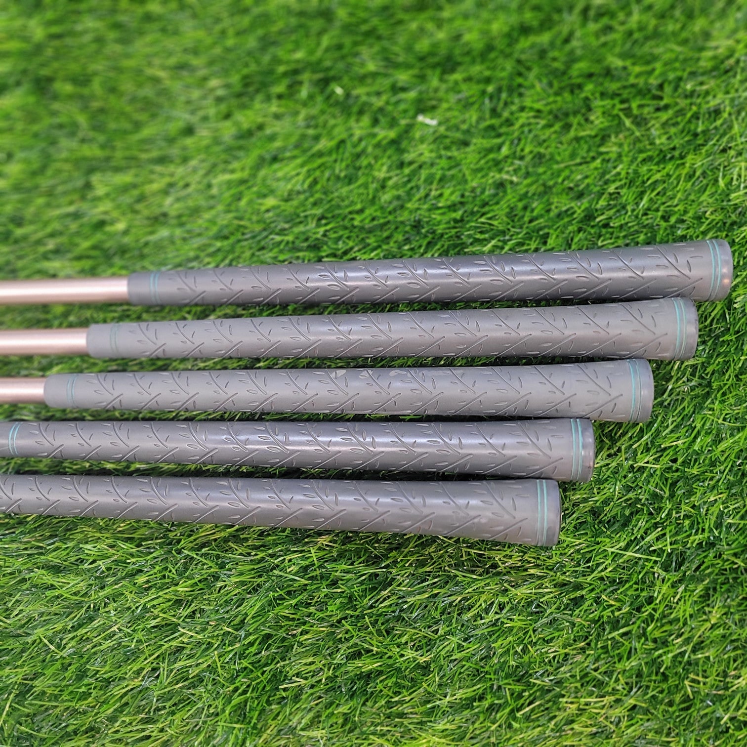 Mizuno Iron Set / EURUS / 5 pcs / Women / L