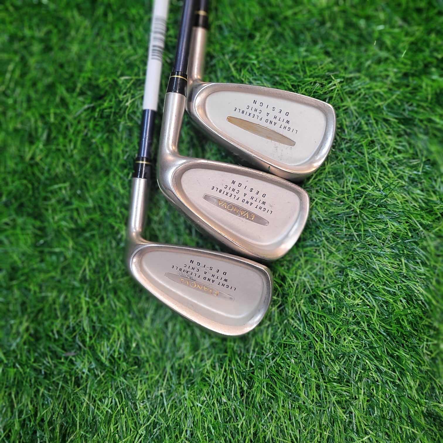 Mizuno Iron Set / EVANOVA / 7pcs / Women