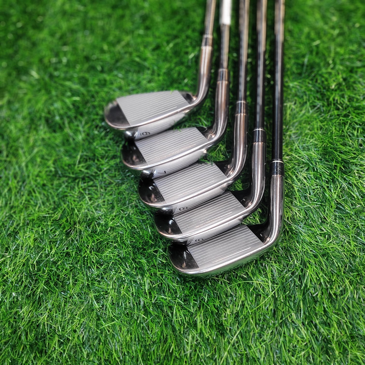 TaylorMade Iron Set / BURNER / 5pcs / R