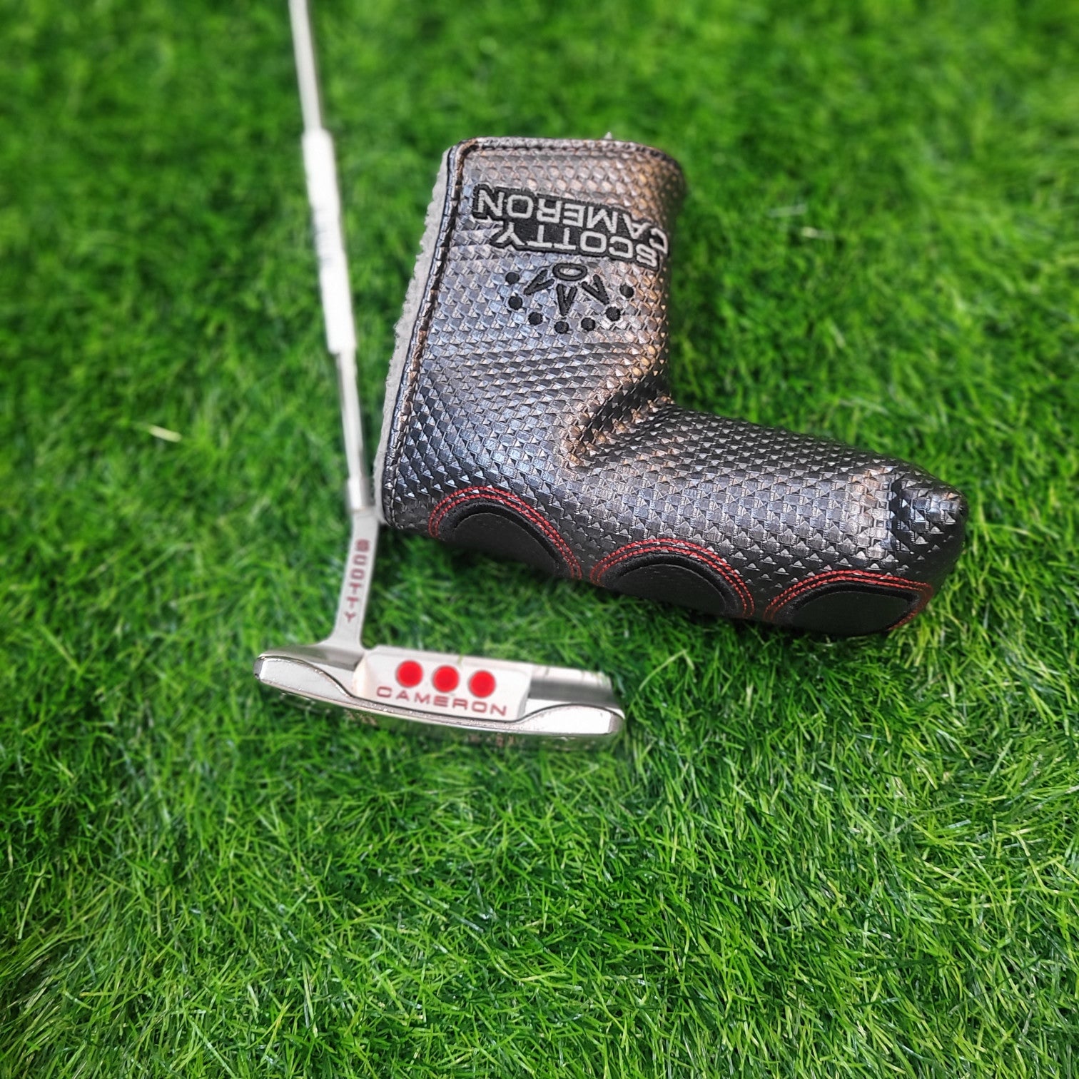 Titleist Putter / SCOTTY CAMERON SELECT NEWPORT / 33"