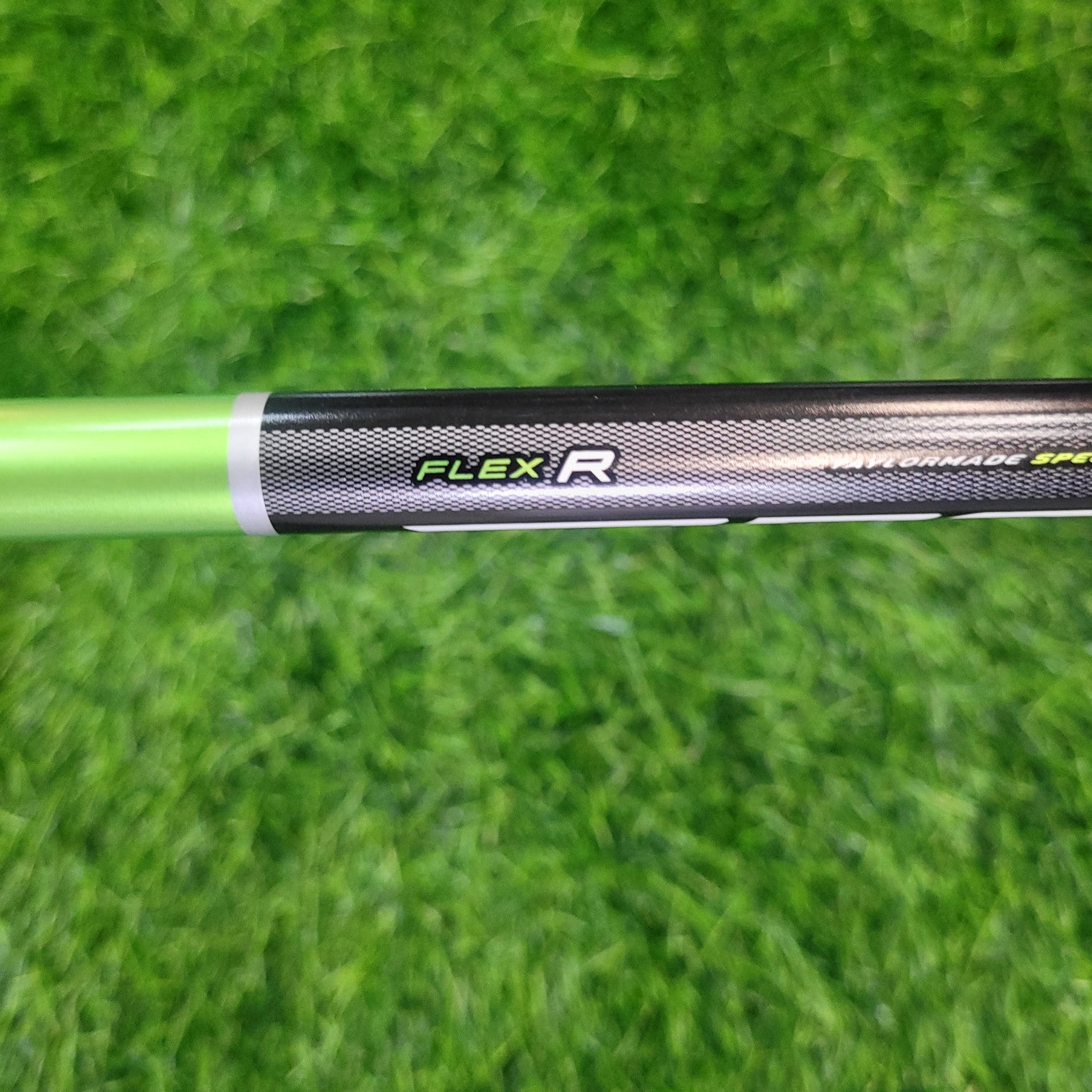 TaylorMade Hybrid / RBZ / 4H / USA / 22.0° / R