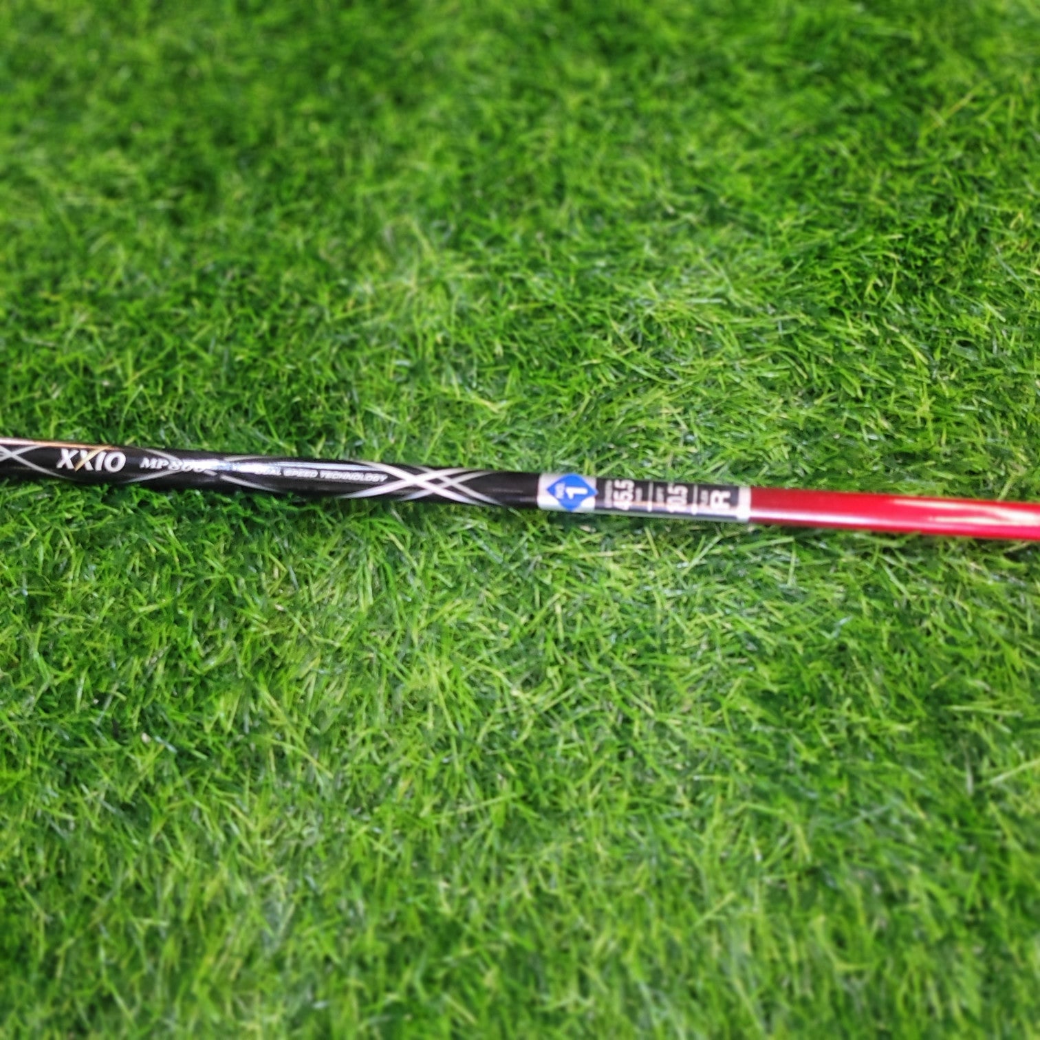 XXIO Driver / XXIO 8 (Red) / 10.5° / R