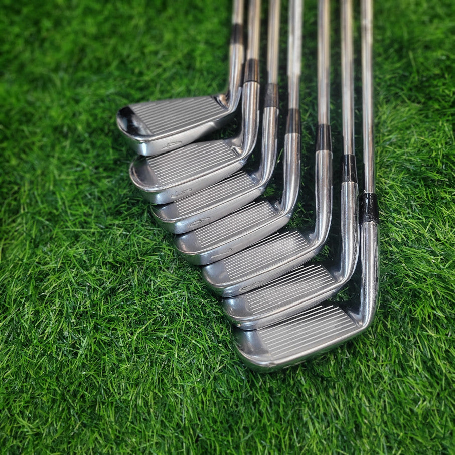 Titleist Iron Set / 712 Forged / 7pcs / S